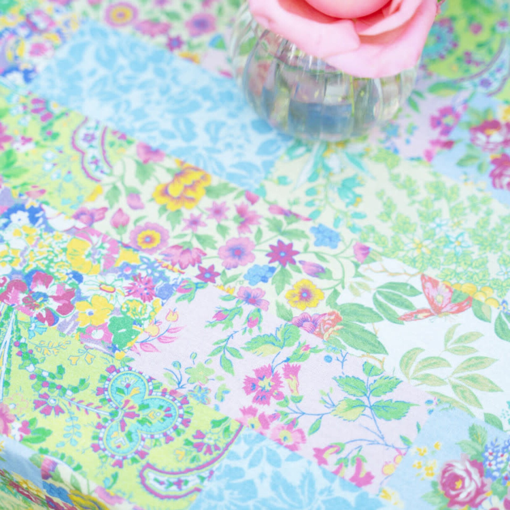 Tablecloth, Garden Collage Pastel 54x54 AC