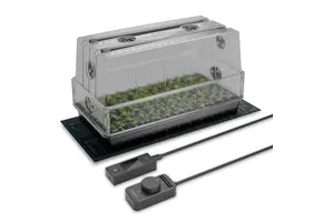 AC infinity Humidity dome with light and heat pad