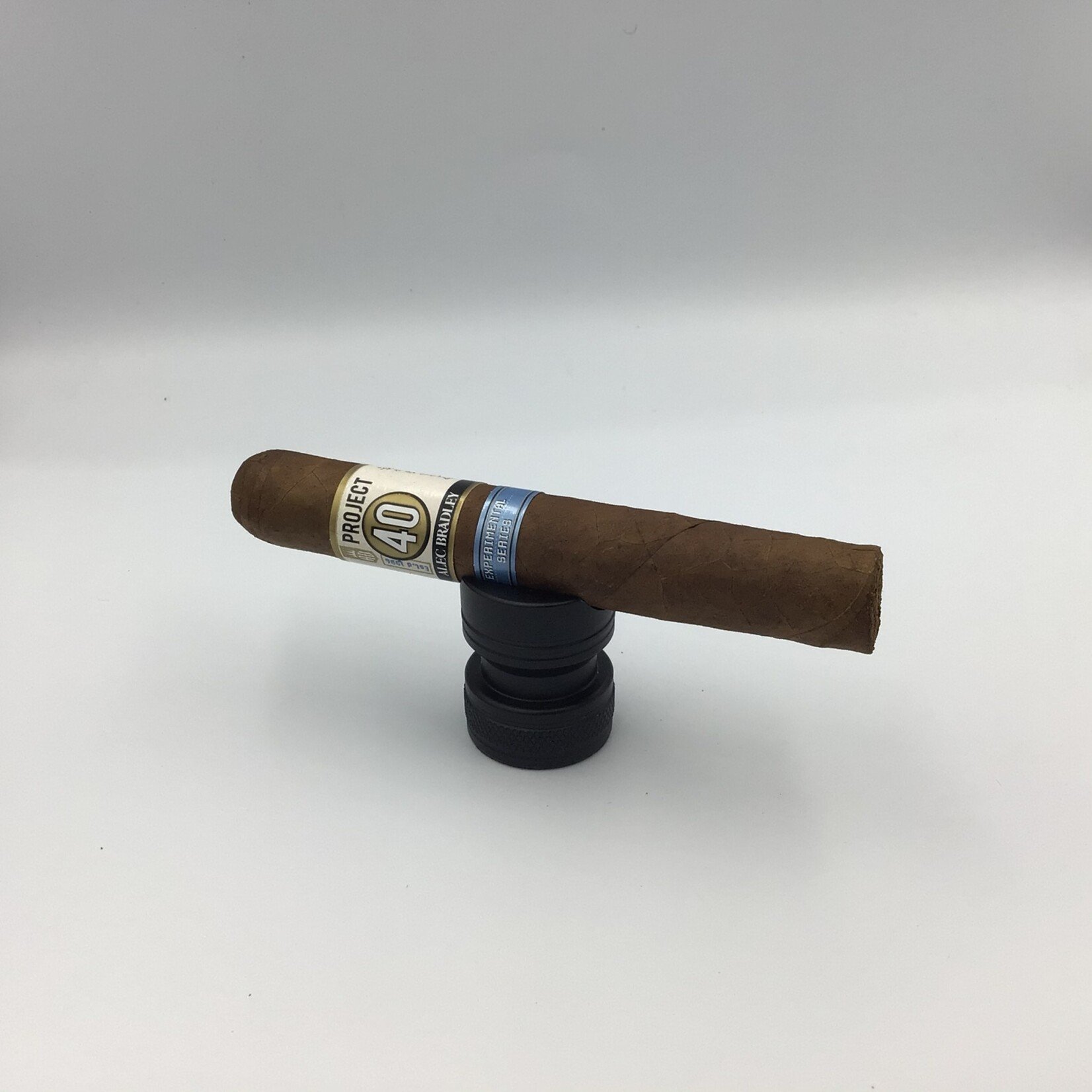 Alec Bradley Alec Bradley Project 40 Natural Robusto