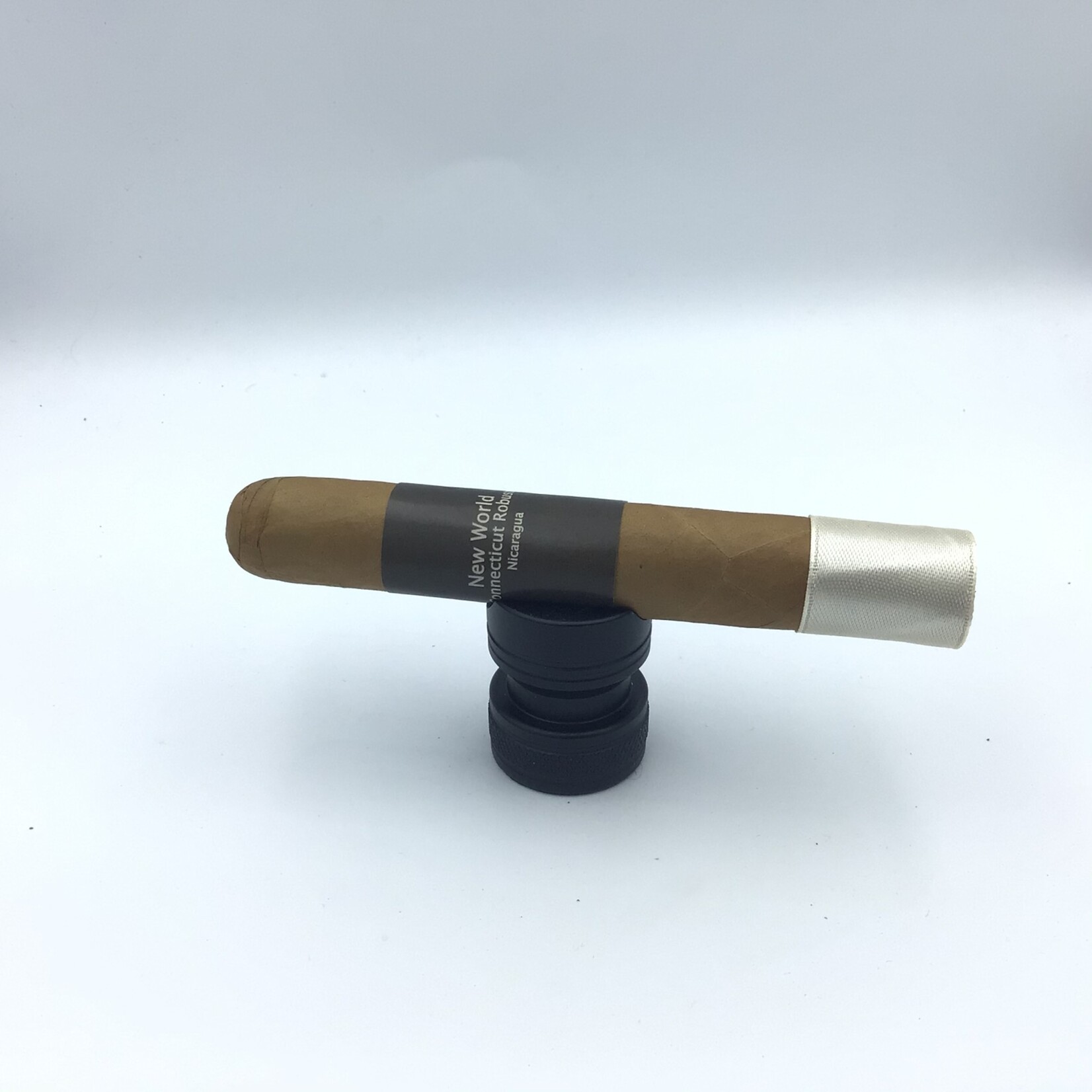 AJ Fernandez AJ Fernandez New World Connecticut Robusto