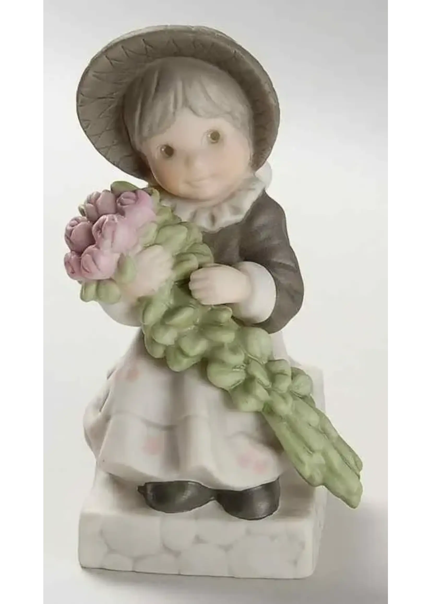 ENESCO PRETTY AS A PICTURE  One Of Life's Sweetest Moments