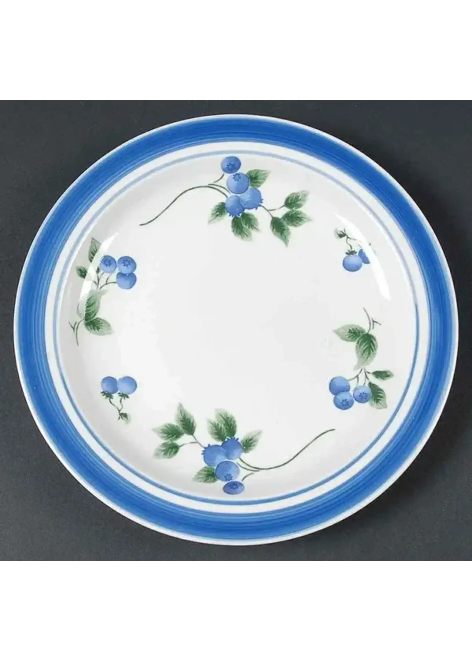 LL BEAN BLUEBERRY SALAD PLATE 8 1/2"