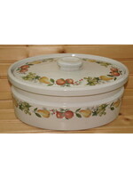 WEDGWOOD QUINCE COVERED CASSEROLE OVAL 2.5 QUART