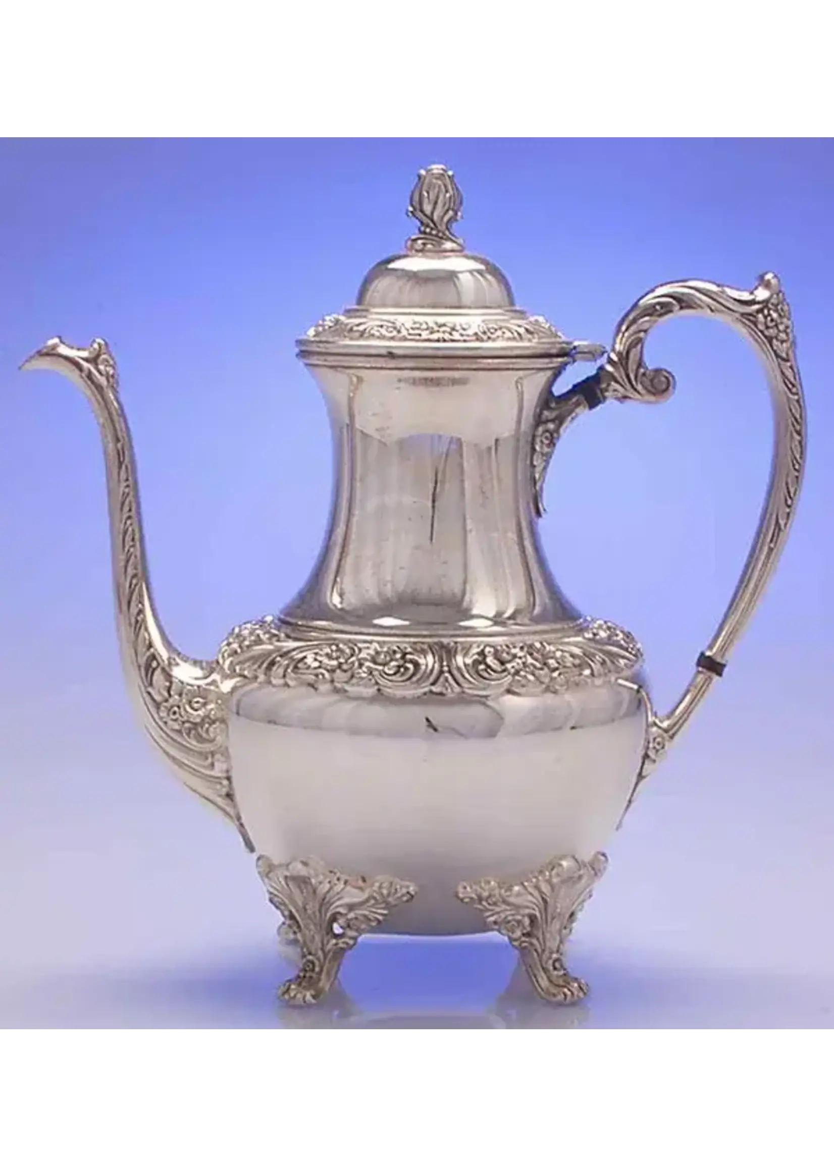 INTERNATIONAL SILVER HERITAGE SILVERPLATE HOLLOWWARE COFFEE POT 7 3/4"