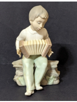 GOLDEN MEMORIES ACCORDIAN CONCERT FIGURINE