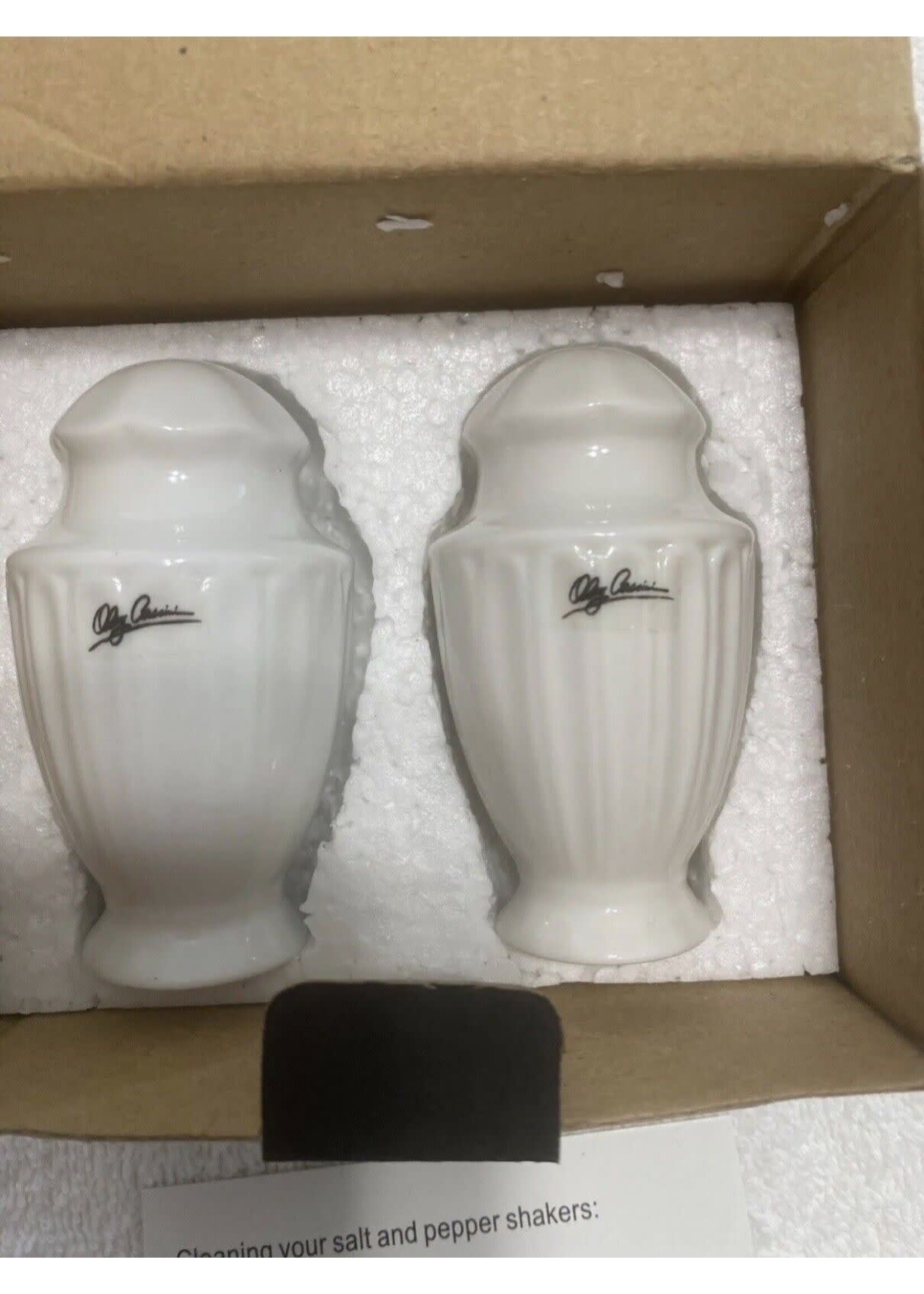 OLEG CASSINI OLEG CASSINI WHITE 2/3HOLE SALT & PEPPER