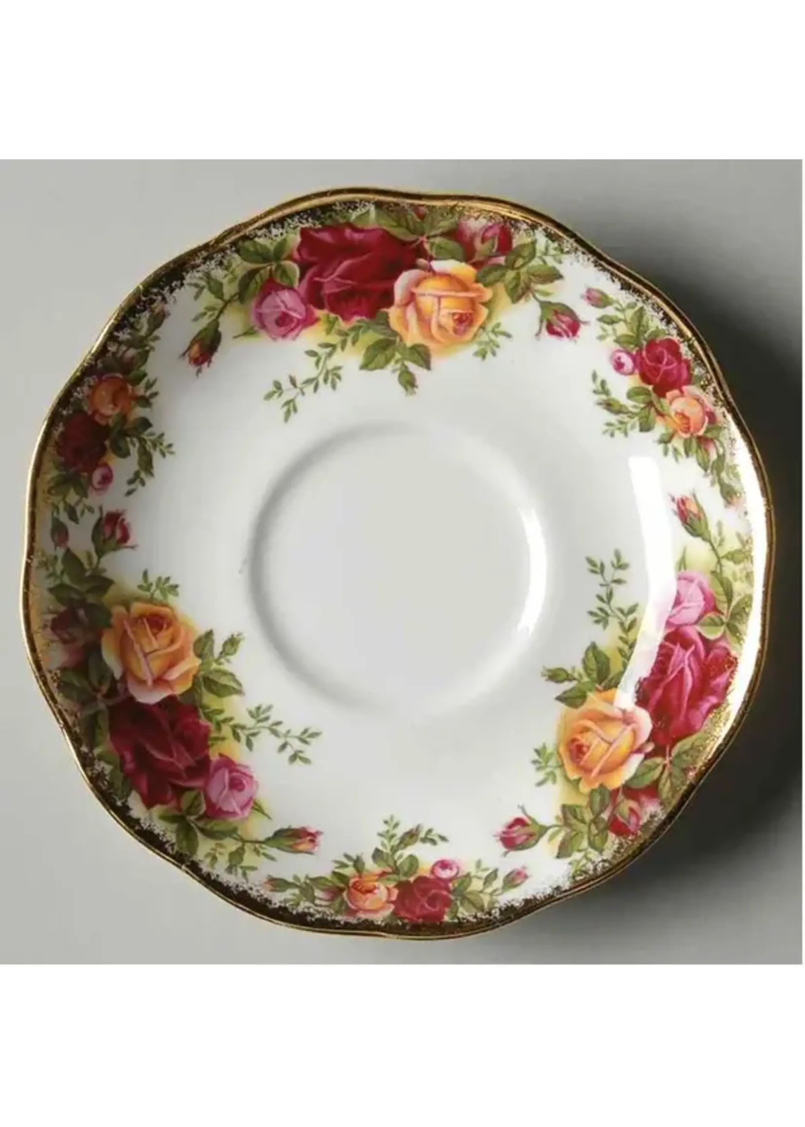 ROYAL ALBERT OLD COUNTRY ROSES SAUCER ONLY