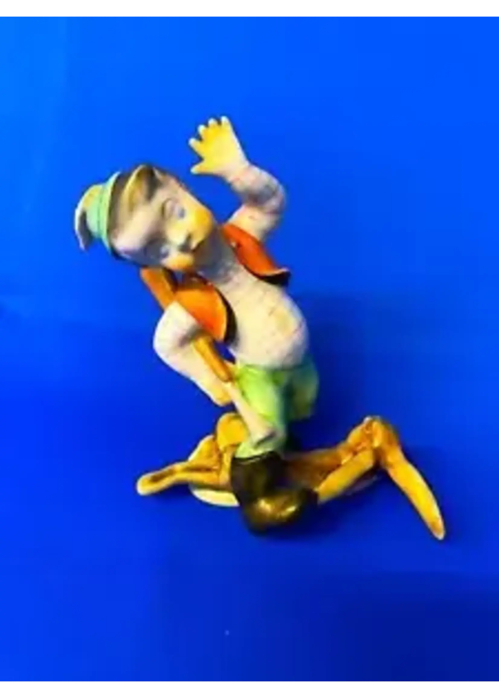 HEREND HEREND FIGURINE BOY HUNTING HARE