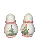 HERMINGTON POTTERY CHRISTMAS TREE SALT AND PEPPER SET 4"