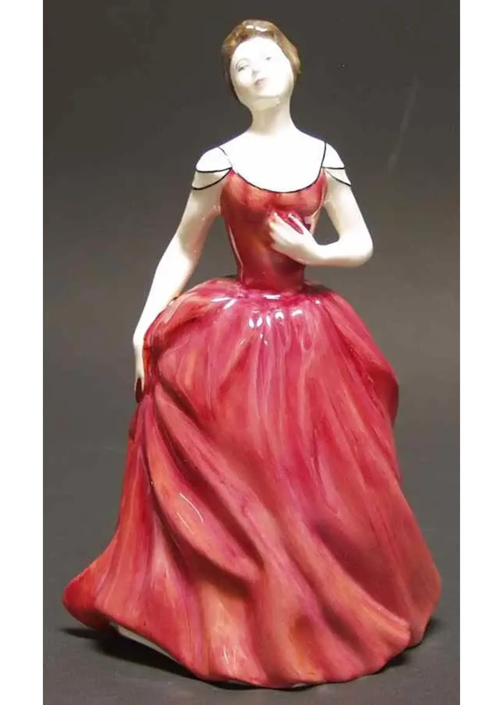 ROYAL DOULTON -ROYAL DOULTON FIGURINE INNOCENCE