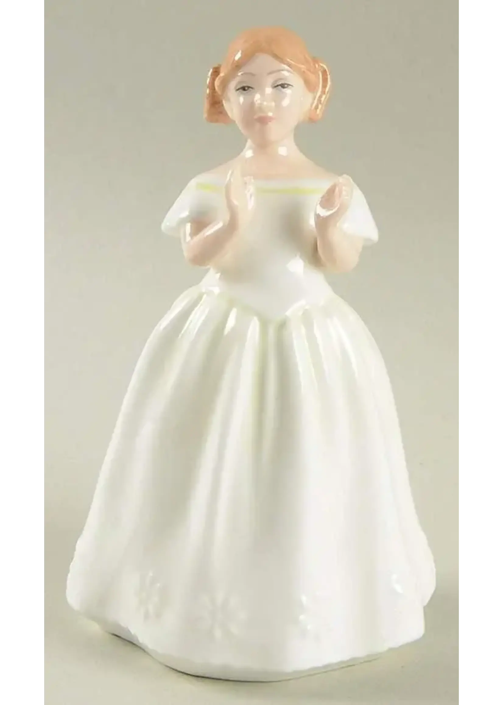 ROYAL DOULTON ROYAL DOULTON FIGURINE CATHERINE