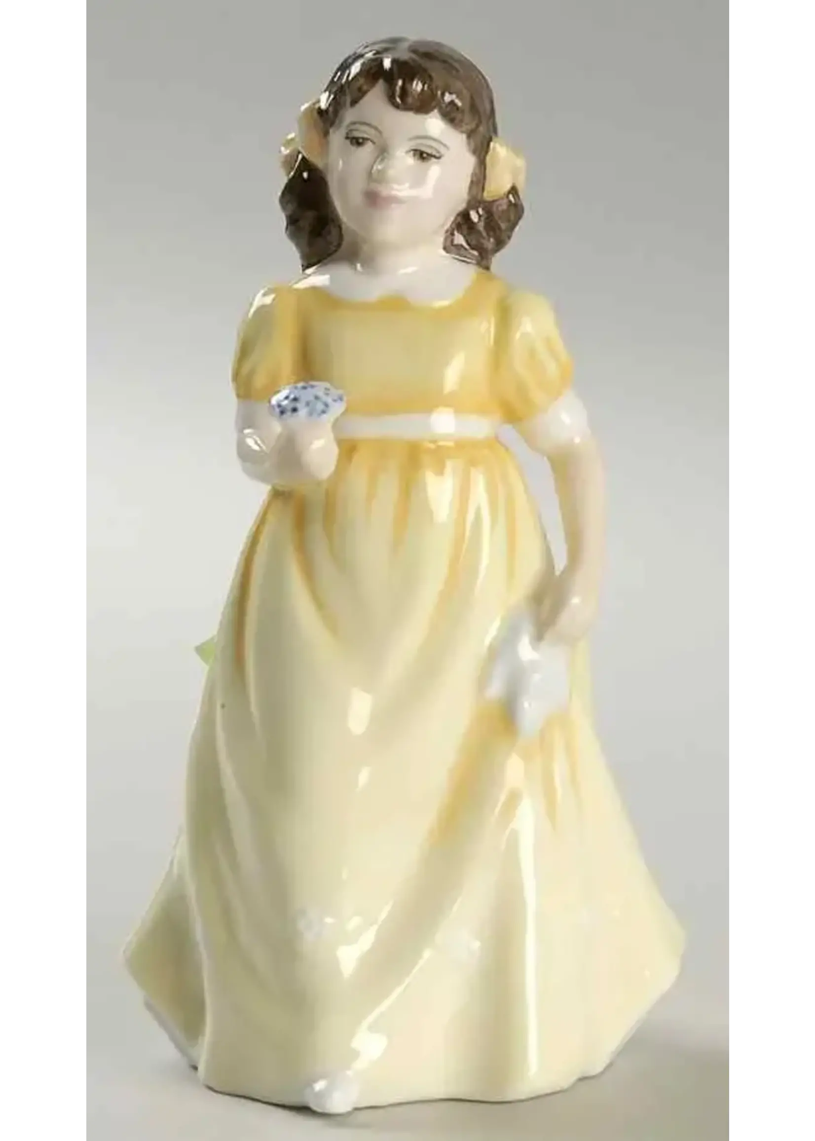 ROYAL DOULTON ROYAL DOULTON FIGURINE FLOWERS FOR YOU