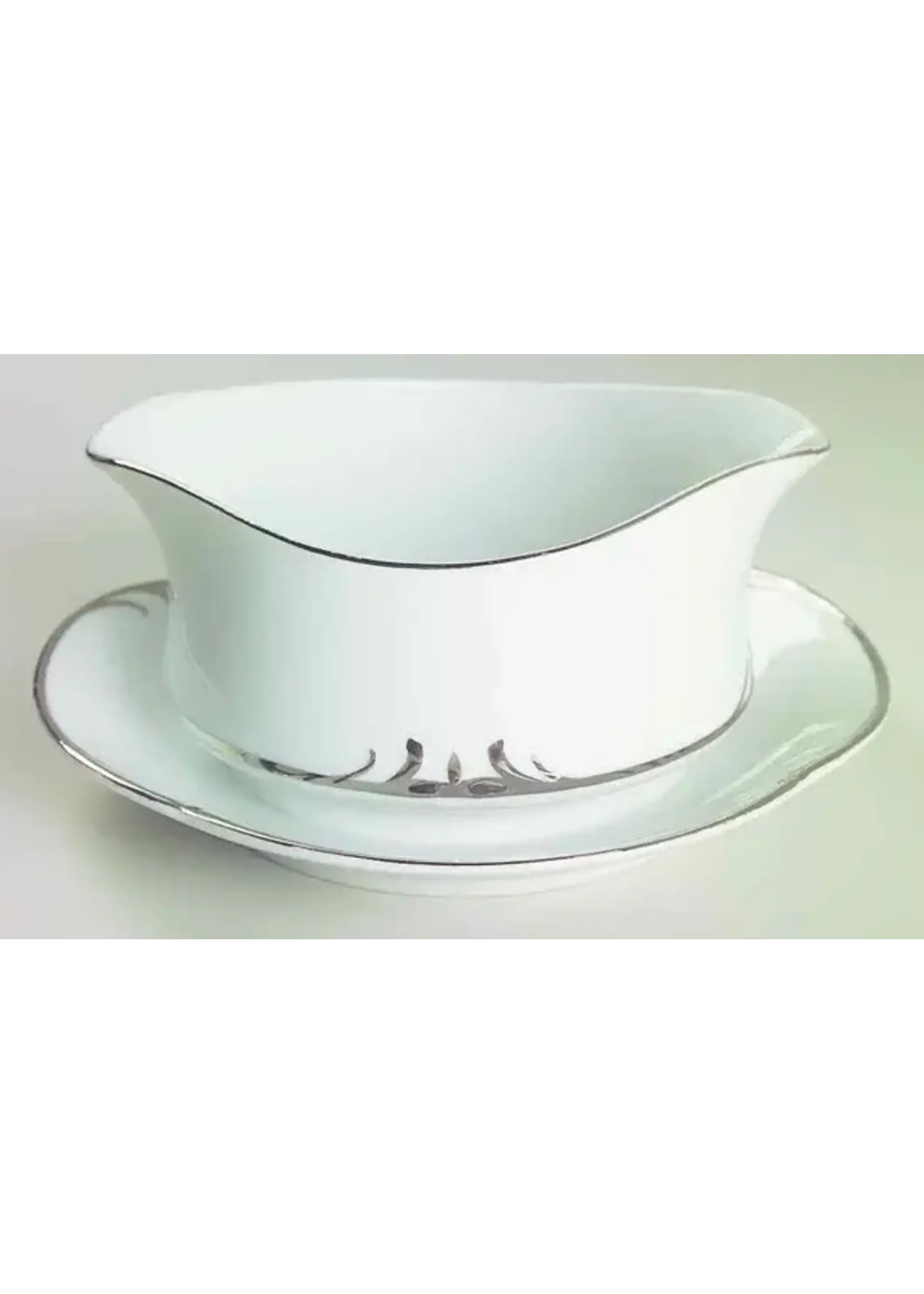 STYLE HOUSE EMBASSY -GRAVY BOAT AND UNDERPLATE