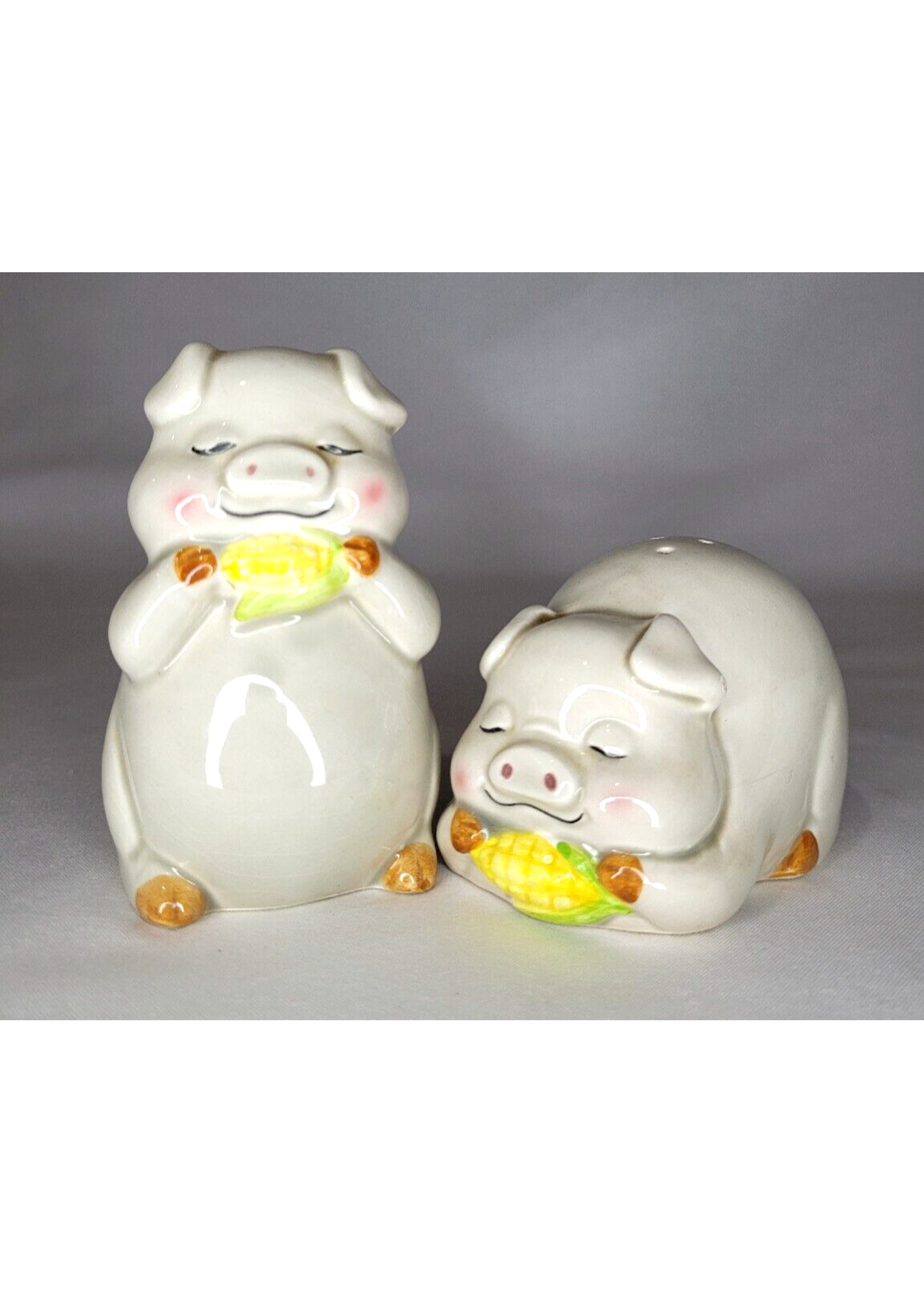 LEFTON PIG EATING CORN SALT & PEPPER SET