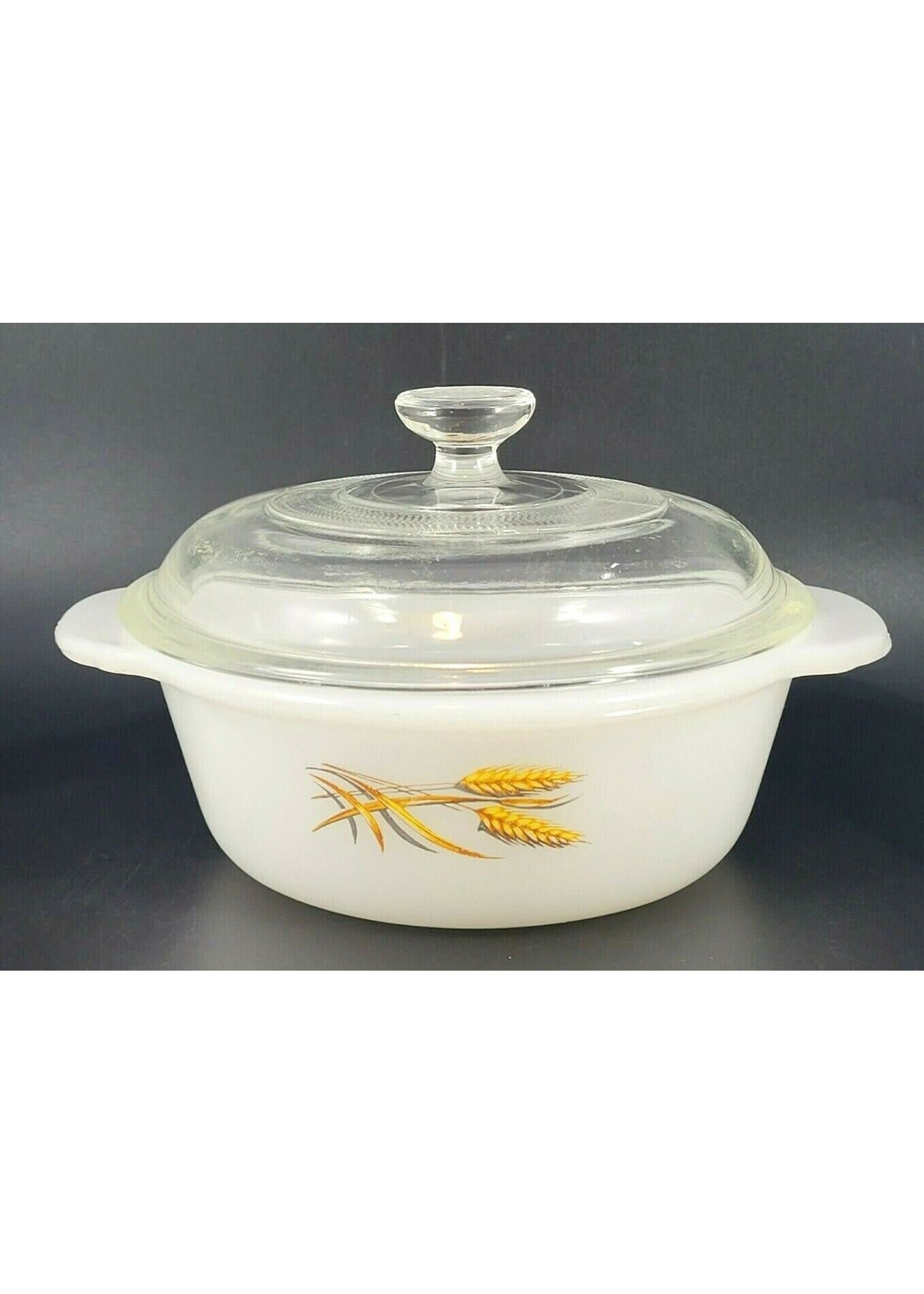 ANCHOR HOCKING ANCHOR HOCKING WHEAT COVERED CASSEROLE W/LID 6 7/8"