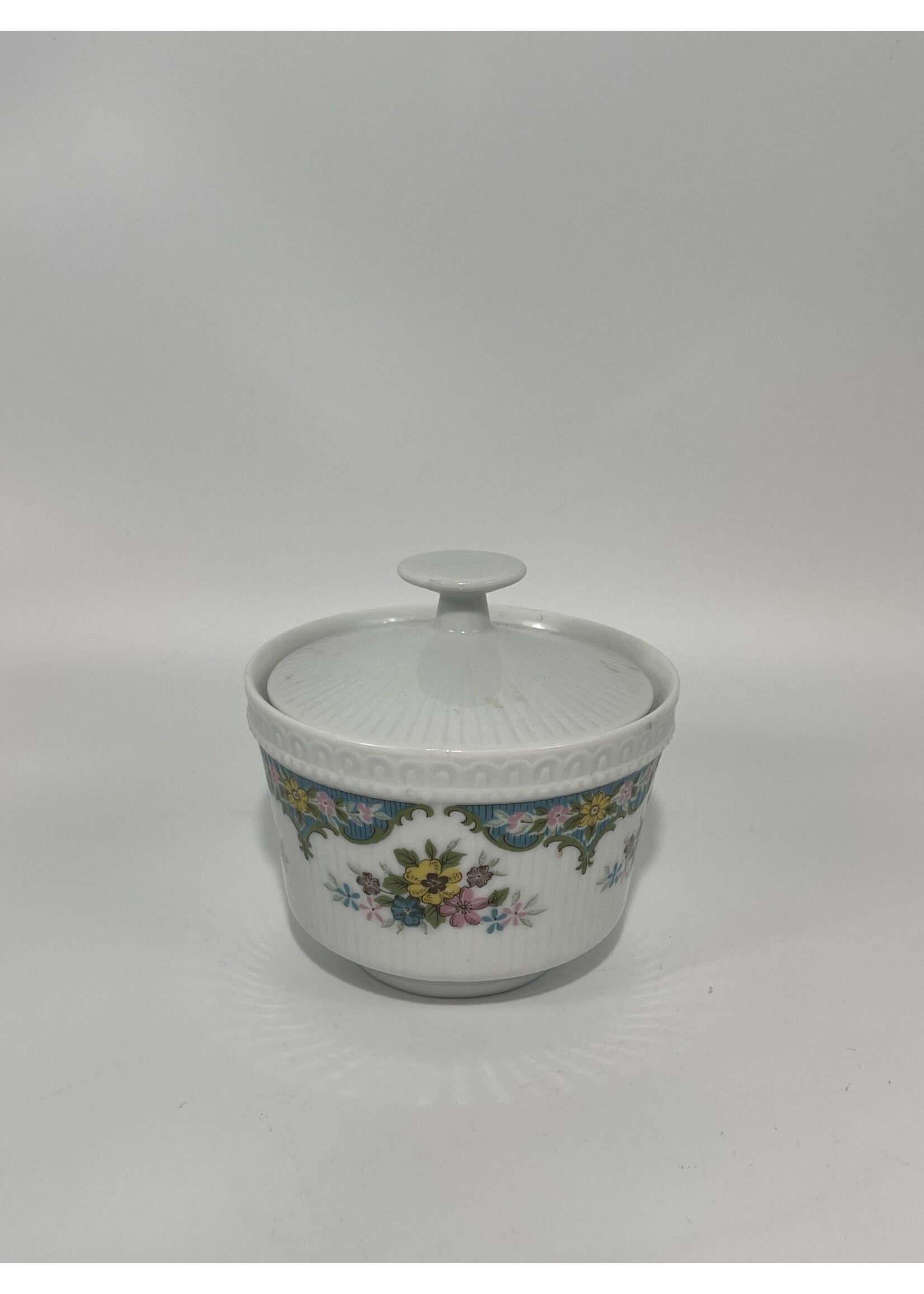 MIKASA REMBRANDT SUGAR BOWL