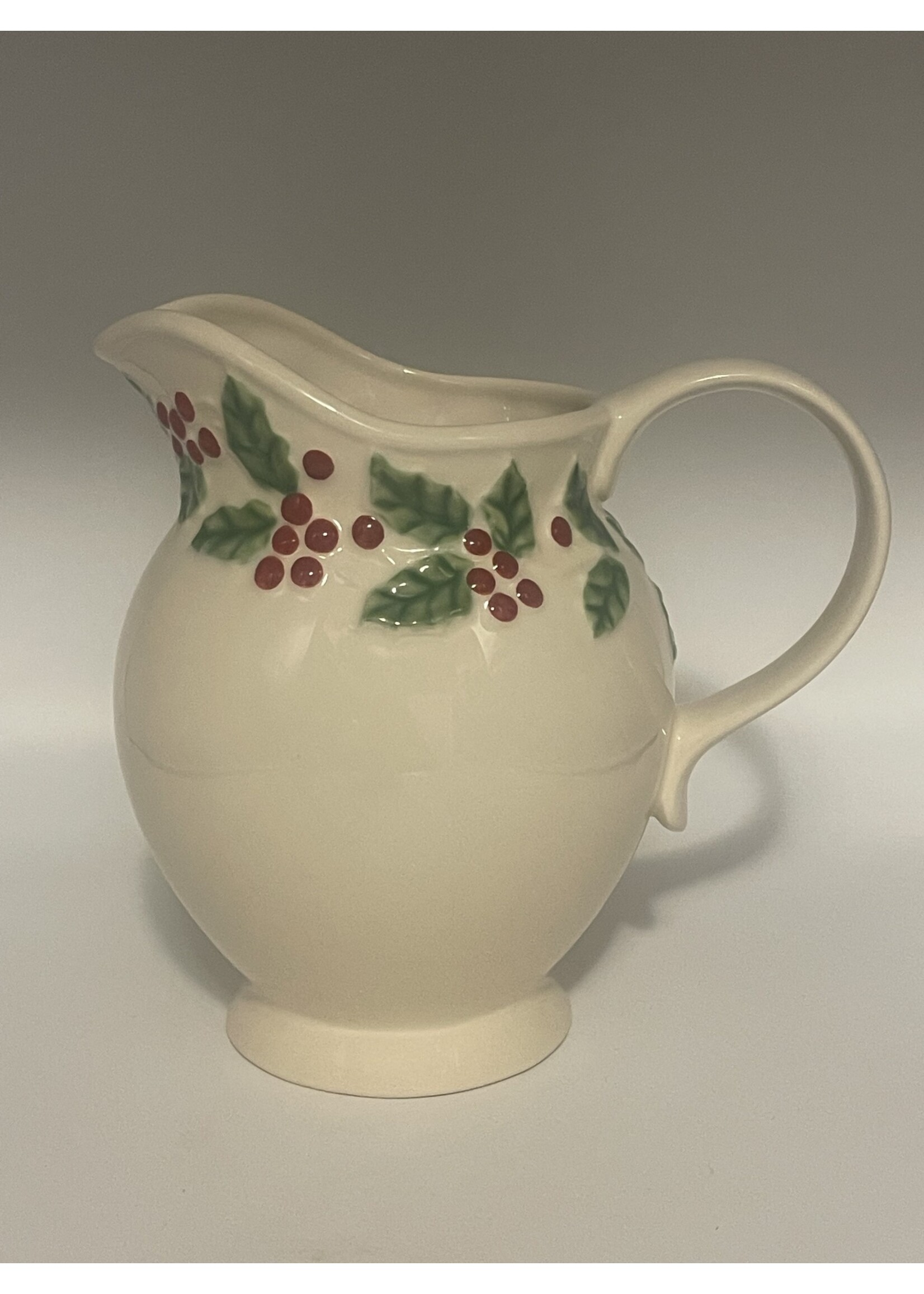 SONOMA HOLLY & BERRIES CREAM PITCHER 96 OZ