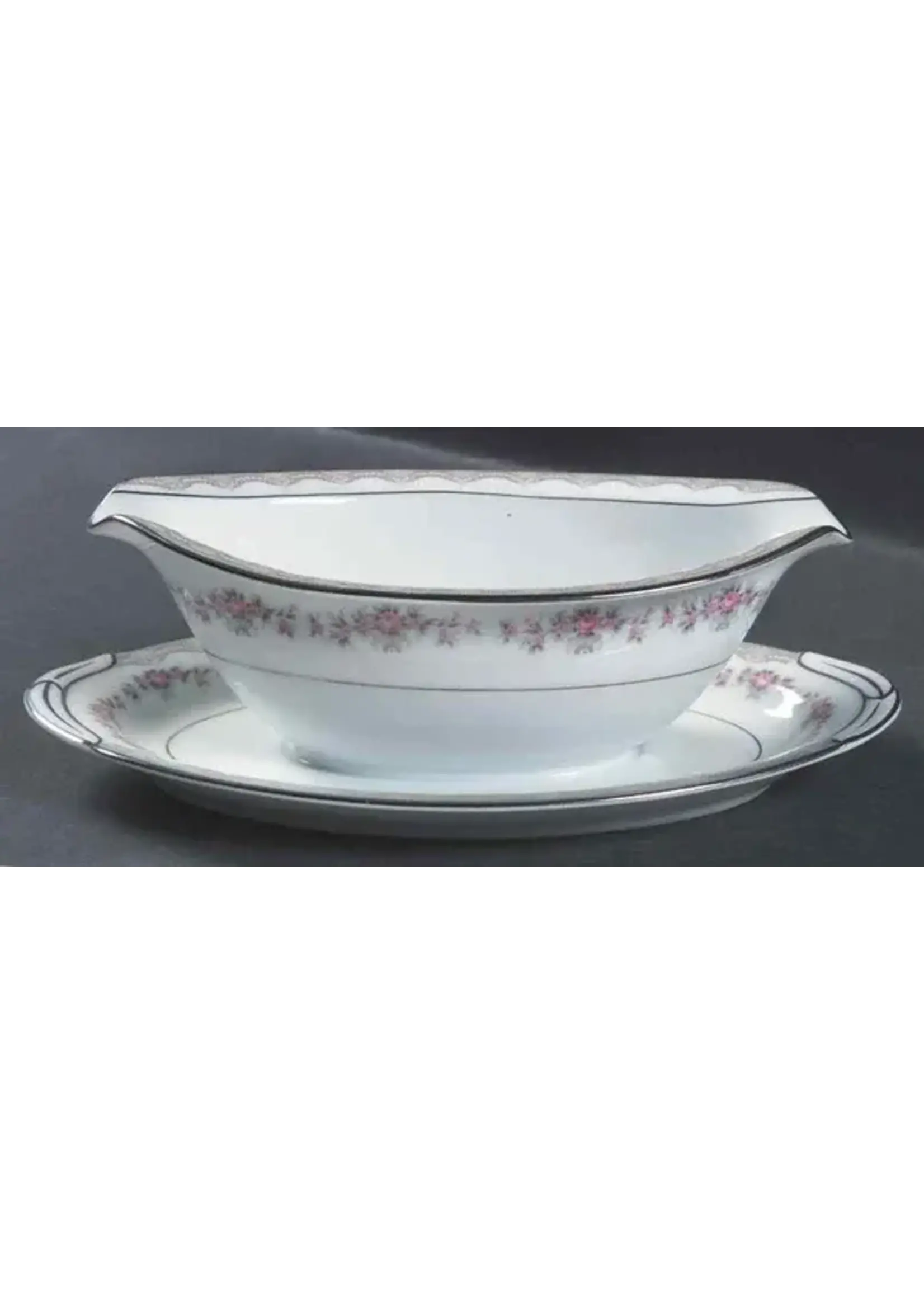 NORITAKE GLENWOOD GRAVY BOAT W/ATTACHED UNDERPLATE