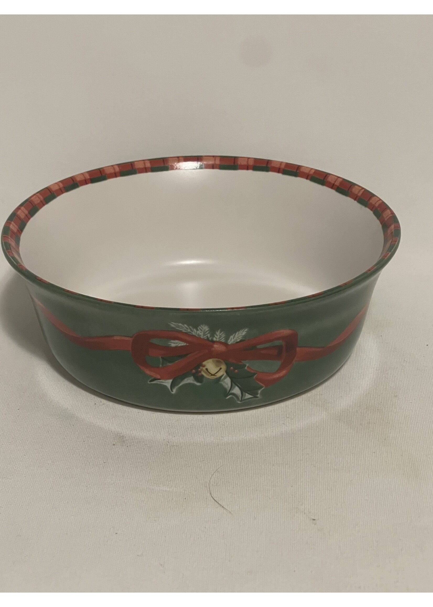 NOBLE EXCELLENCE WOODLAND SANTA BOWL 6.75"