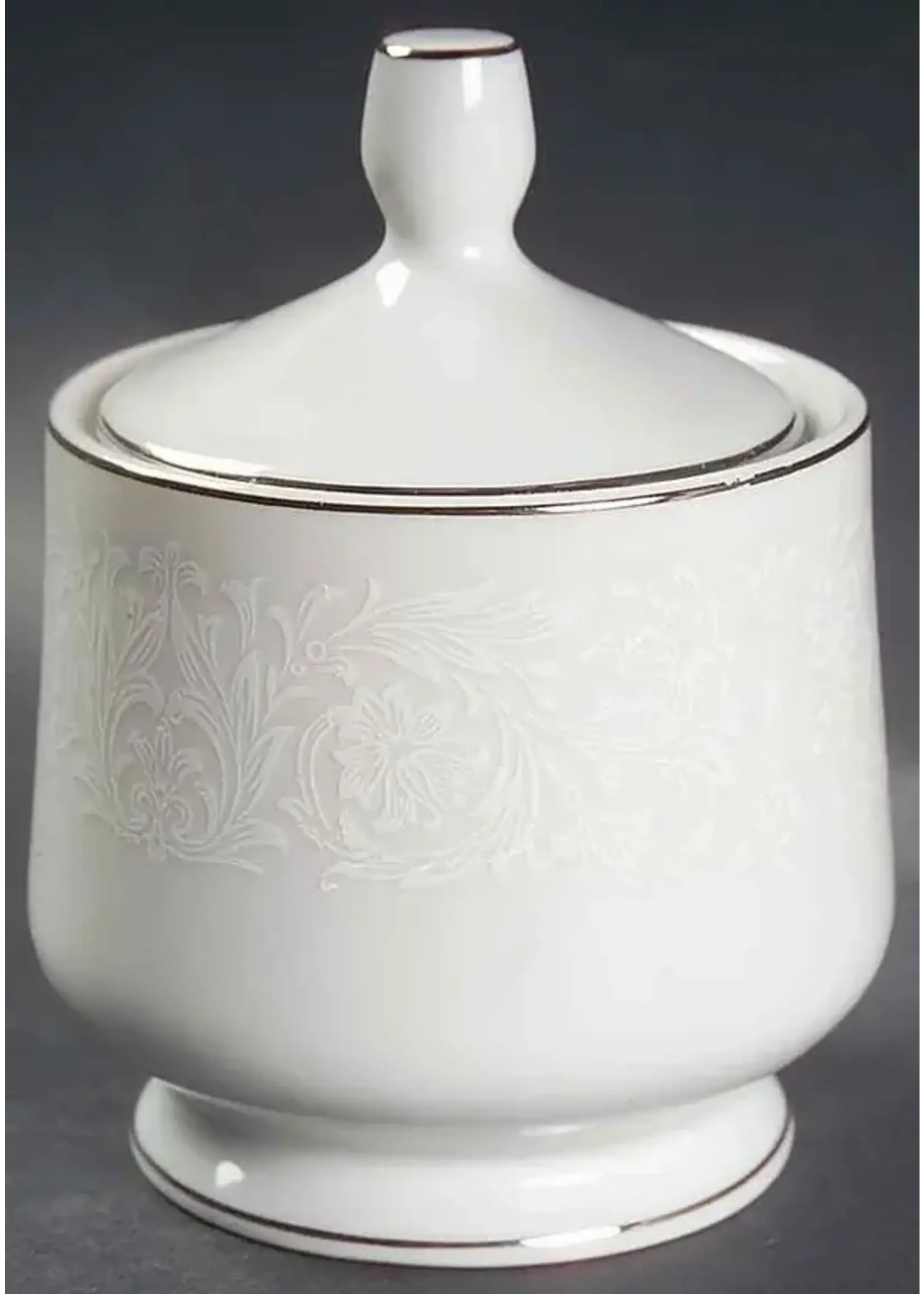 CARLTON-JAPAN CARLTON-JAPAN PLYMOUTH SUGAR BOWL 3 1/4"