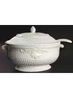 LENOX BUTLERS PANTRY OVAL TUREEN W/LID & LADLE