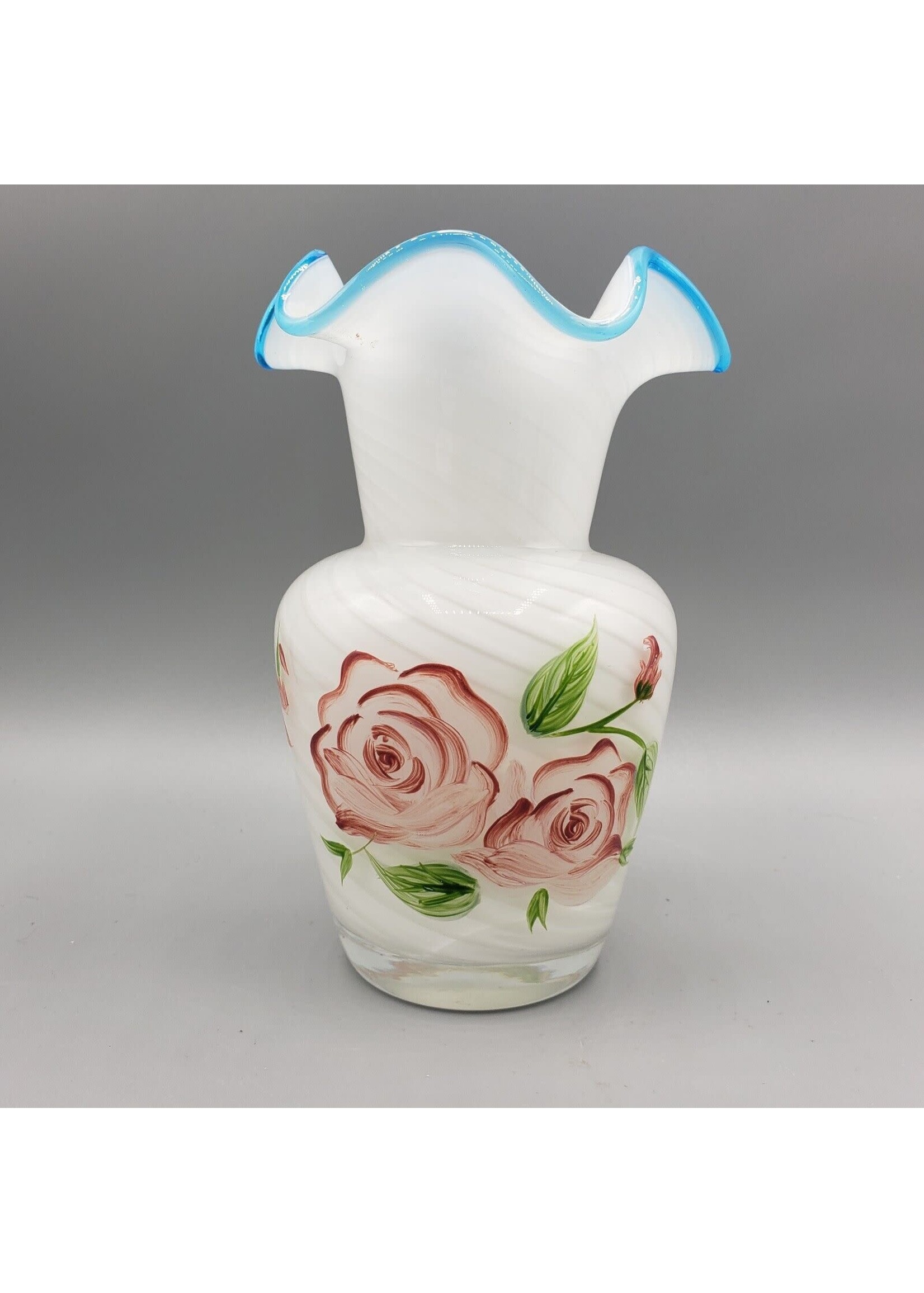 RUFFLE ART AQUA CREST VASE