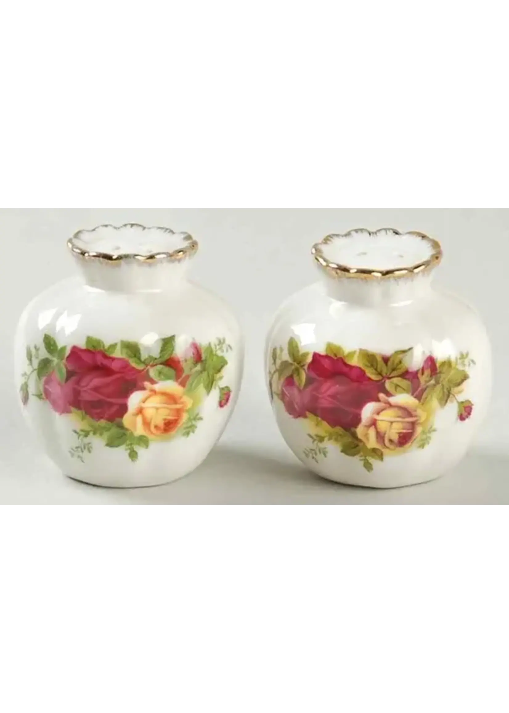 ROYAL ALBERT     OLD COUNTRY ROSES SALT & PEPPER INDIVIDUAL 2"