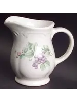 PFALTZGRAFF GRAPEVINE CREAMER