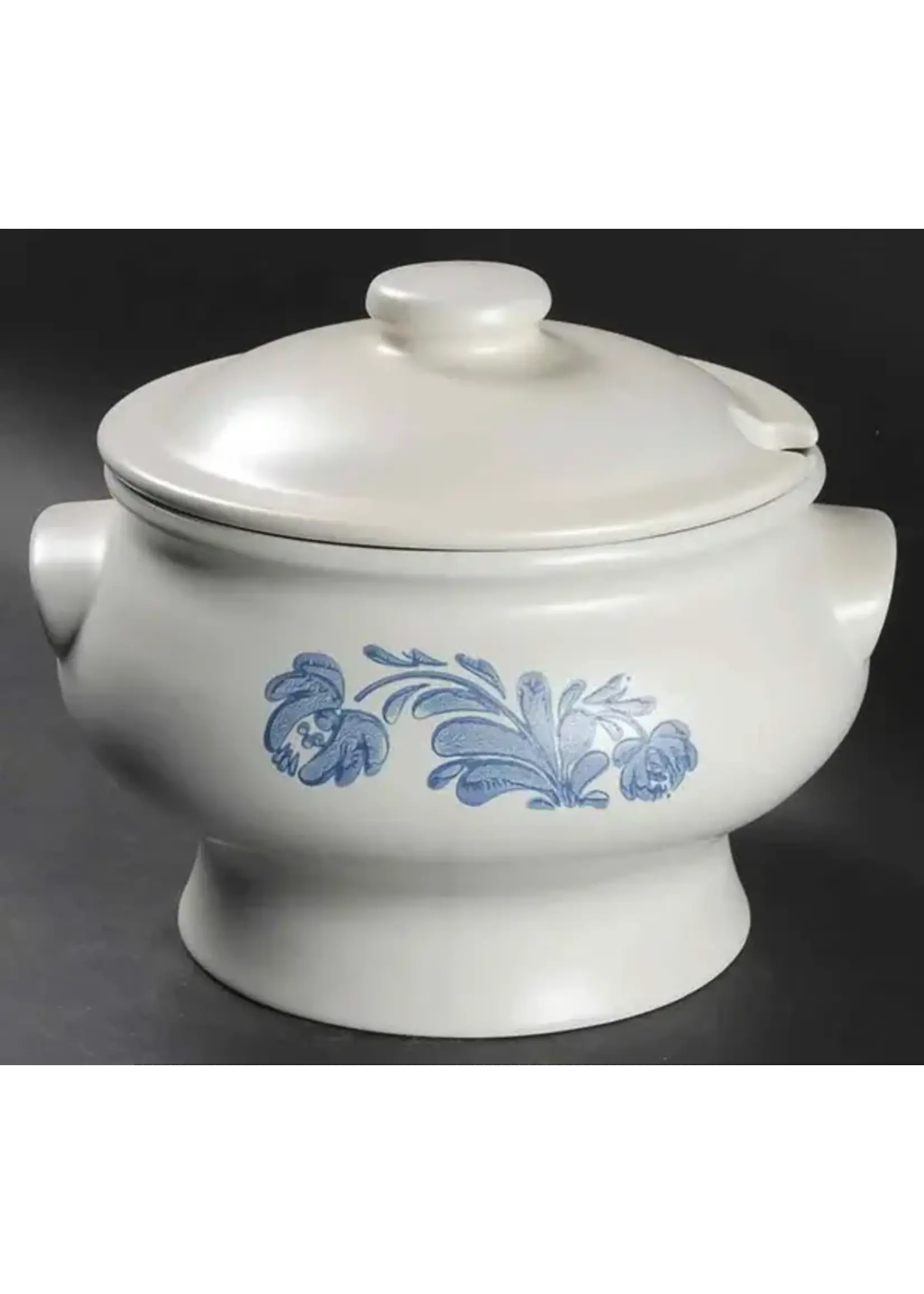 PFALTZGRAFF PFALTZGRAFF YORKTOWN TUREEN & LID