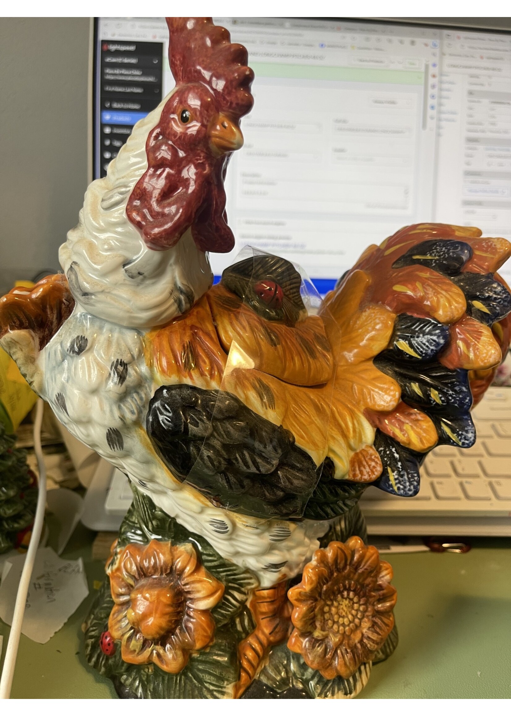 ROOSTER TEAPOT FIGURAL