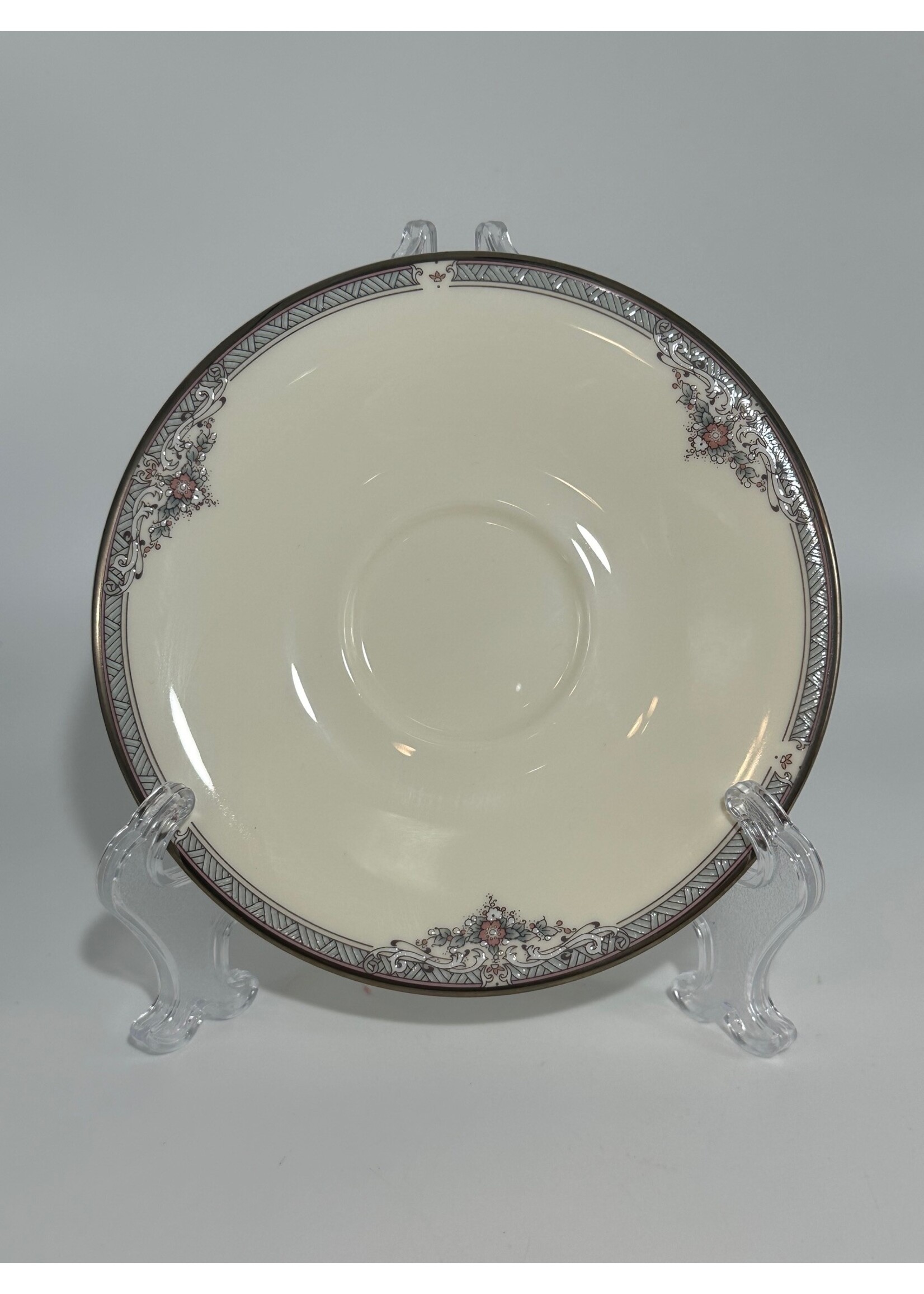 ROYAL DOULTON ROYAL DOULTON JILLIAN SAUCER