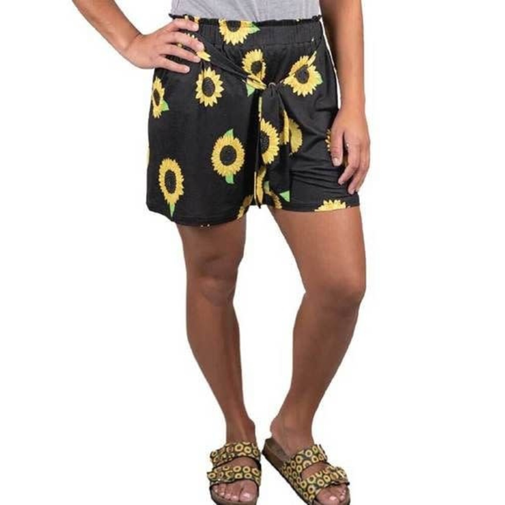 Simply Southern SS Sunflower Shorts sz S/M