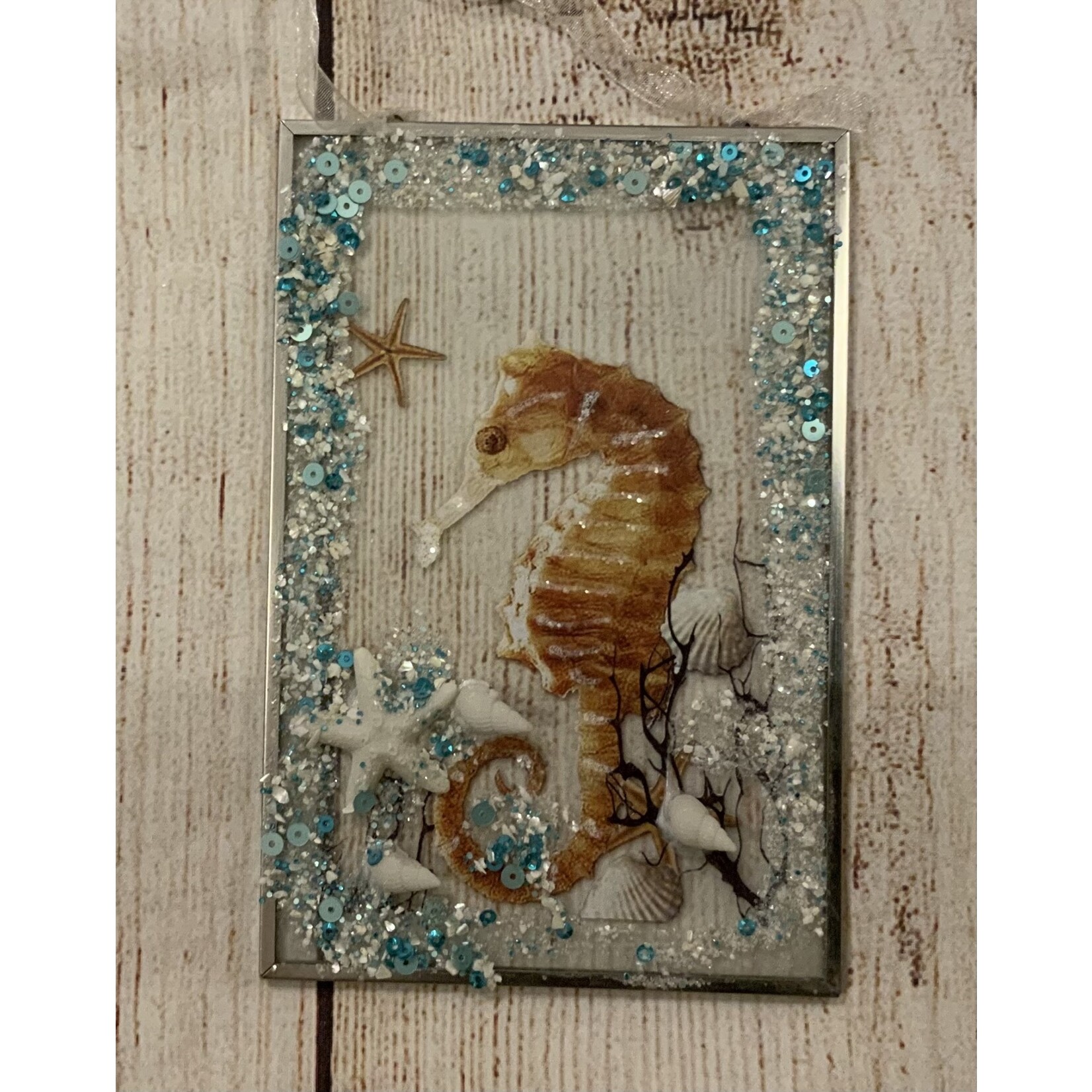 Giftcraft Glass Seahorse Ornament