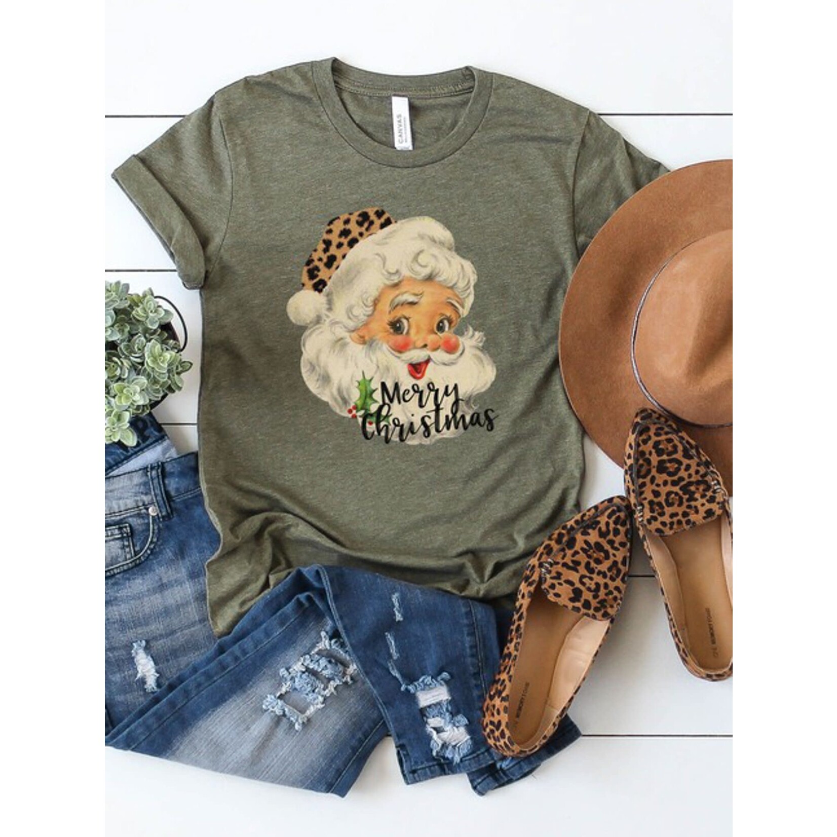 Kissed Apparel Kissed Apparel Leopard Hat Retro Santa Tee