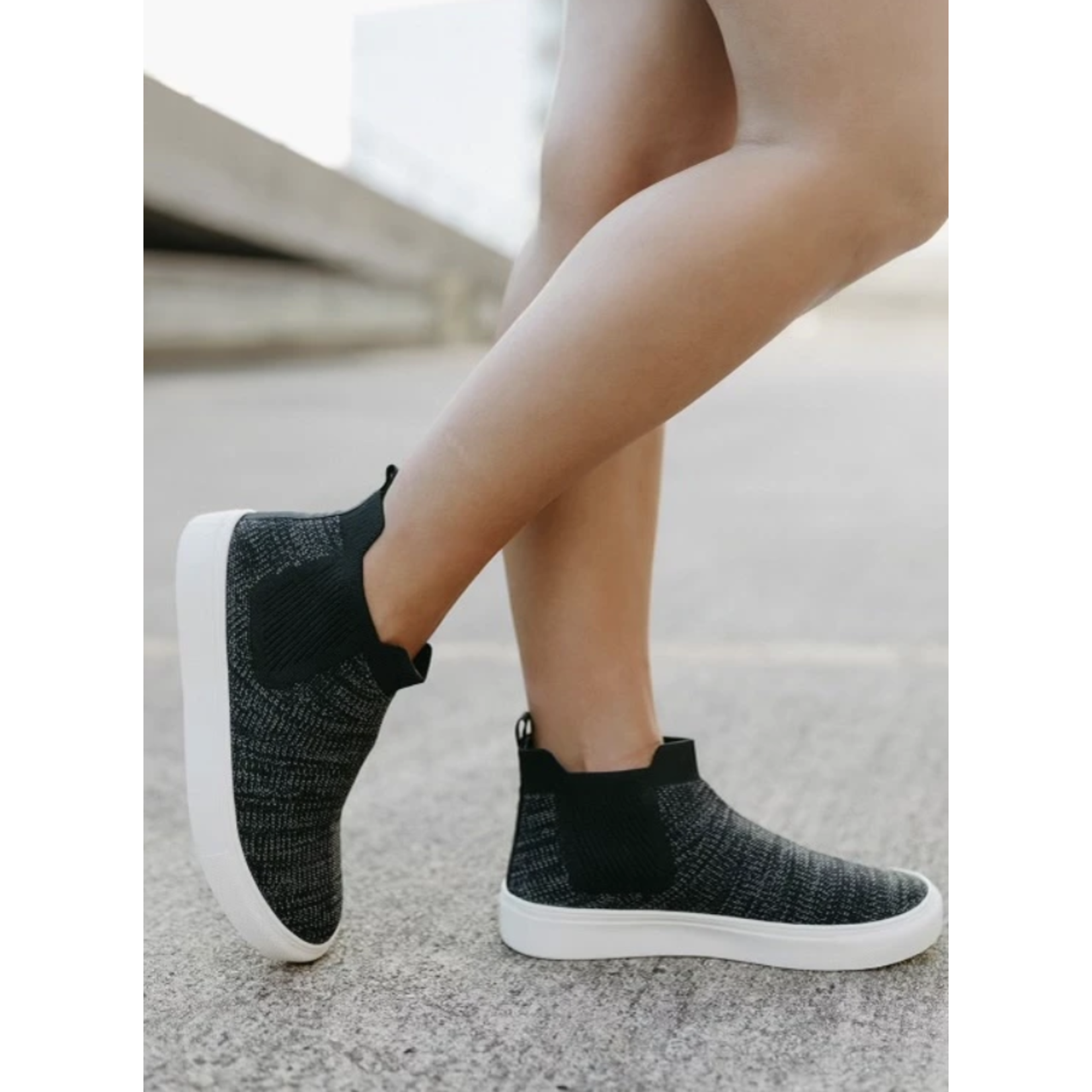 Very G Very G Bess Fly Knit Sneaker