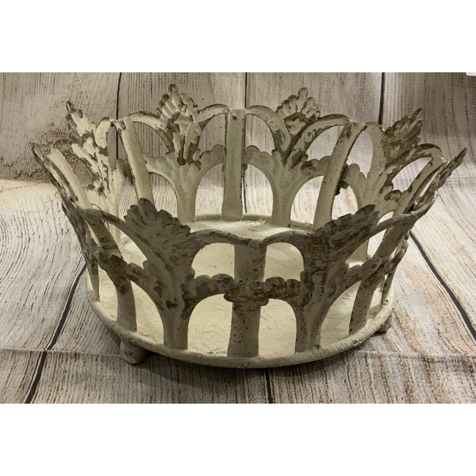Midwest CBK Distressed Crown Tray