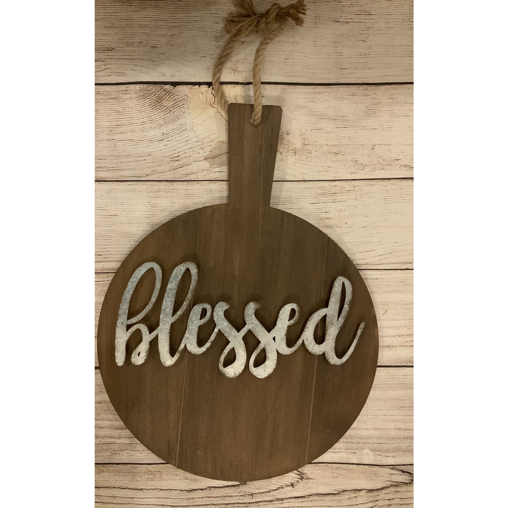 Youngs Decorative Hanging Cutting Board