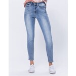 Judy Blue Judy Blue Light Wash Relaxed Fit 82336