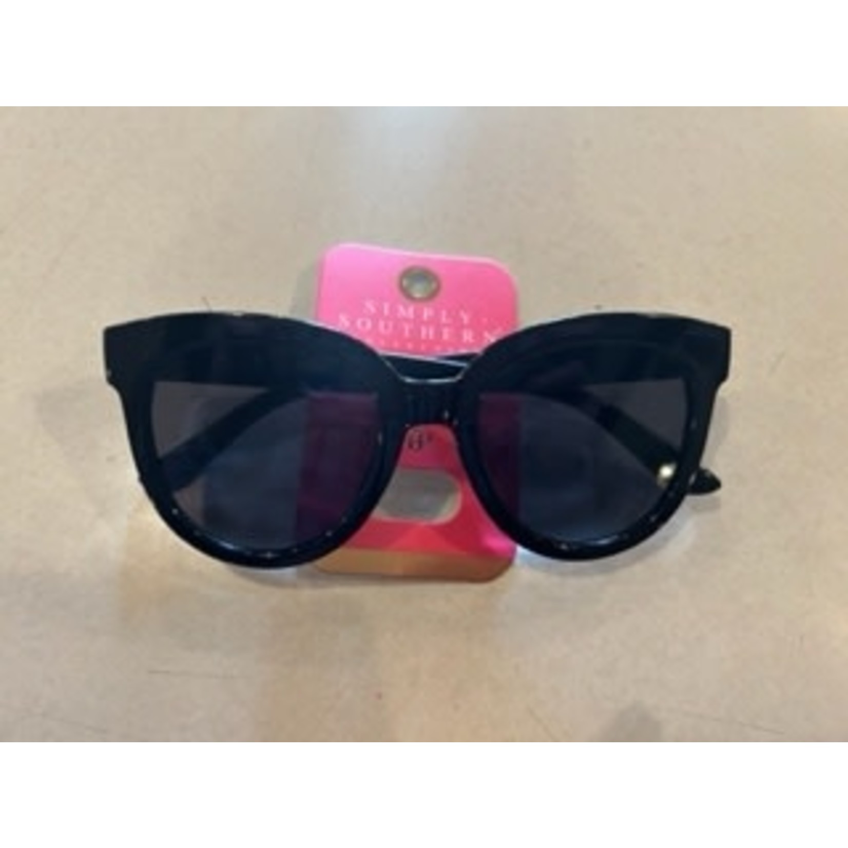 Simply Southern Simply Southern Monica Sunglasses Black 9004