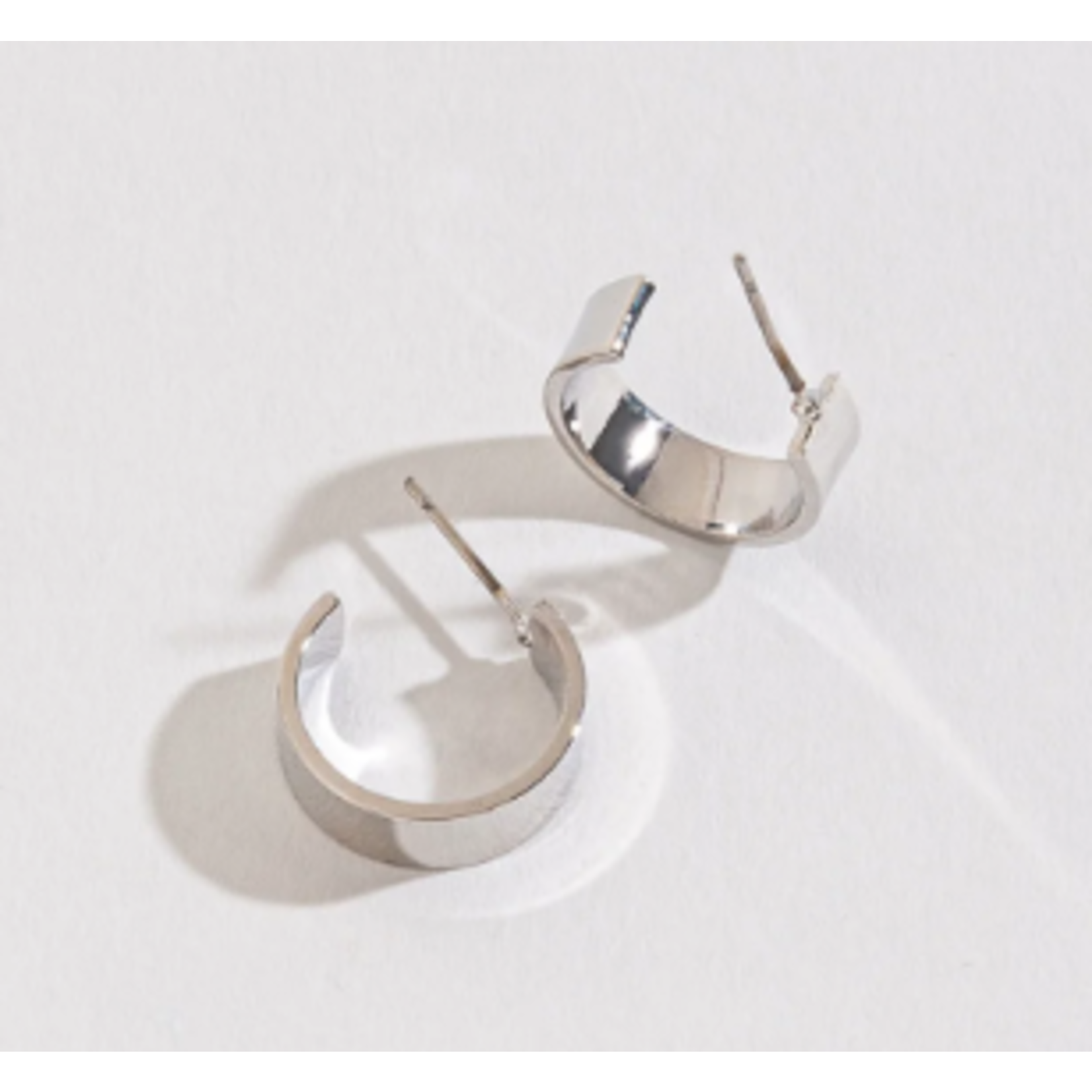 Howards Howard’s Small Flat Hoop Earrings Silver