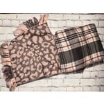 Simply Southern Simply Southern Double Sided Scarf Leopard/Plaid Pink