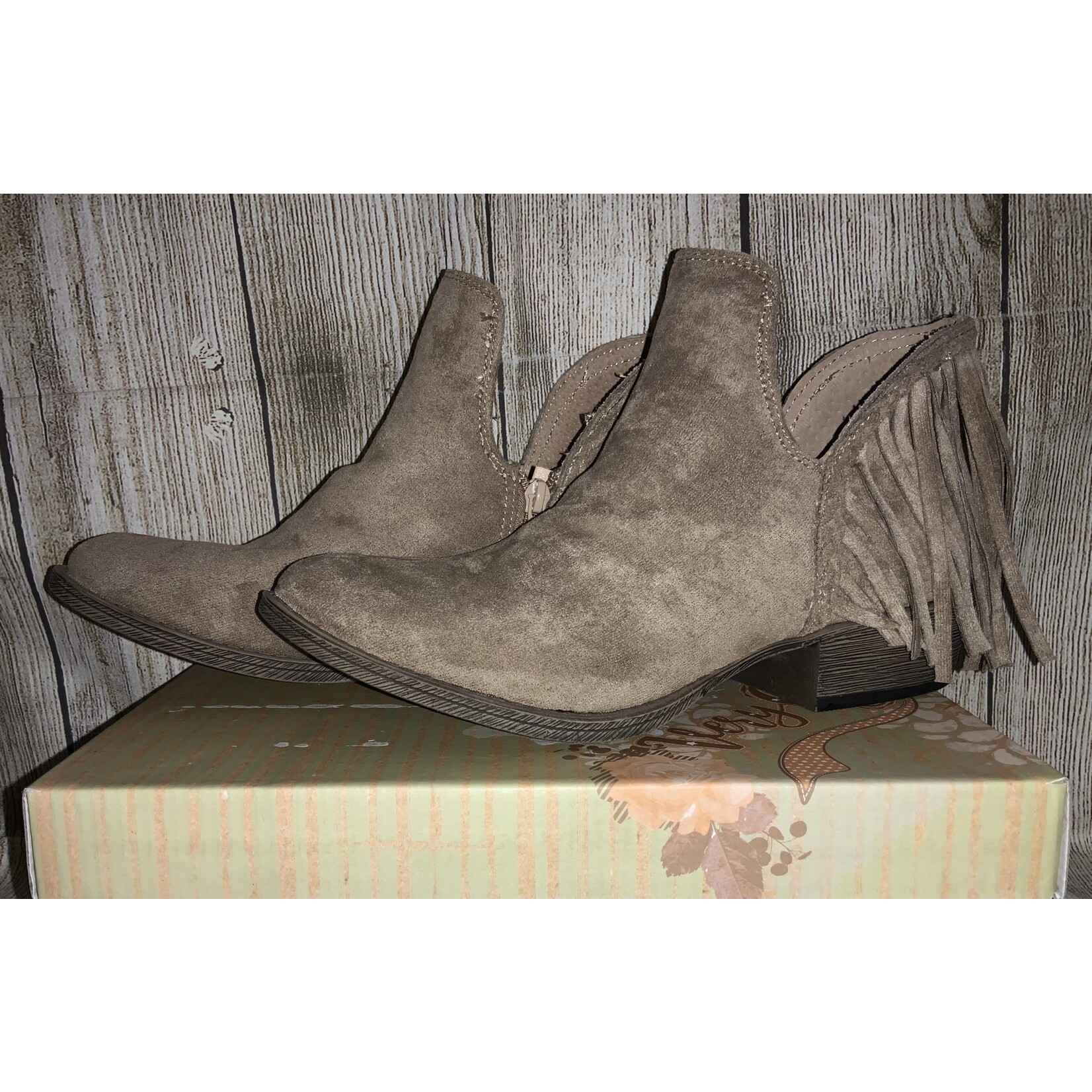 Very G Very G Trio Taupe Bootie