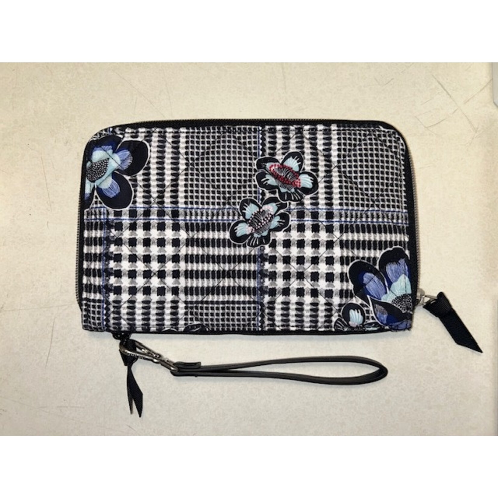 Vera Bradley Vera Bradley RFID On the Go Wristlet Bedford Plaid