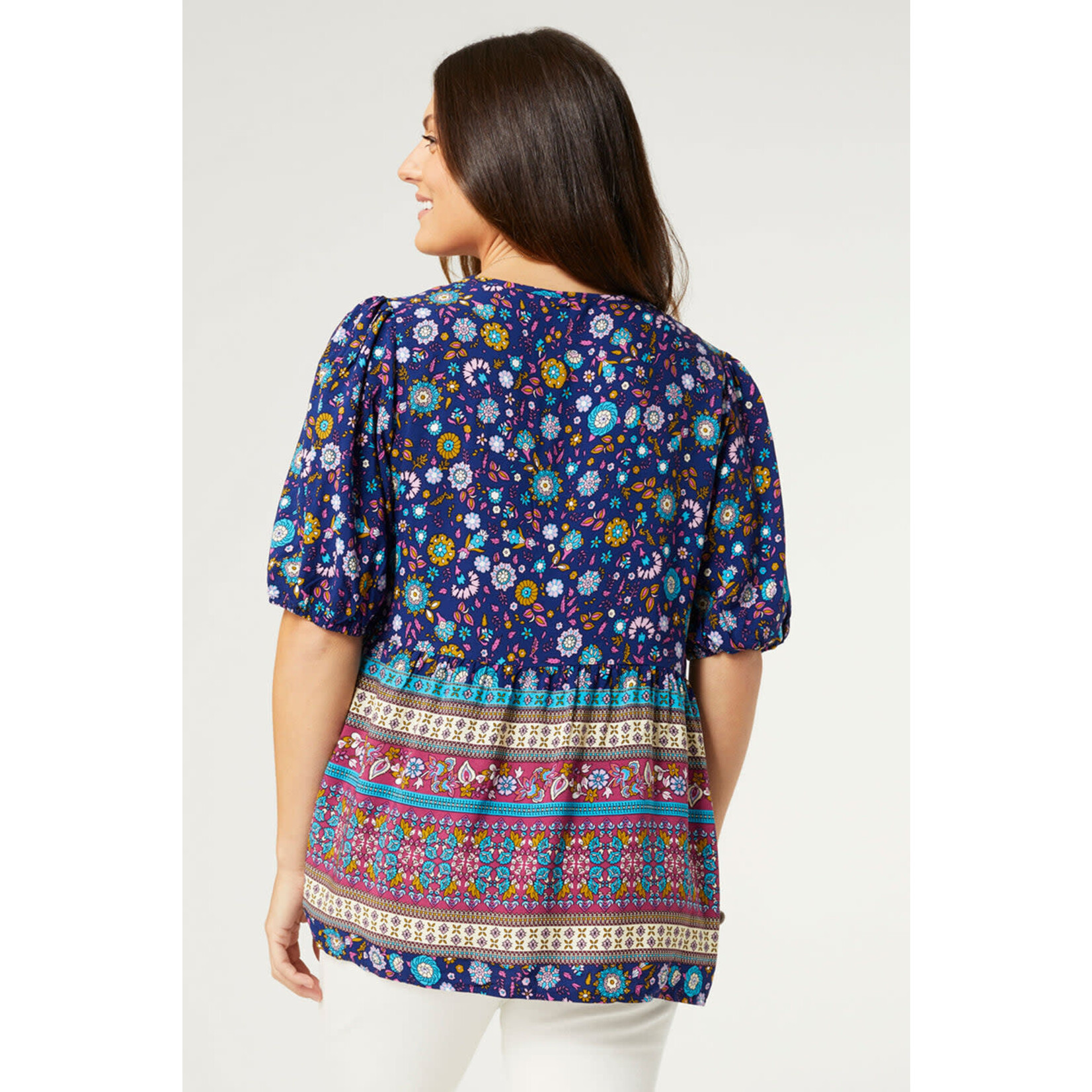 Coco + Carmen Coco+Carmen Thea V-Neck Floral Top