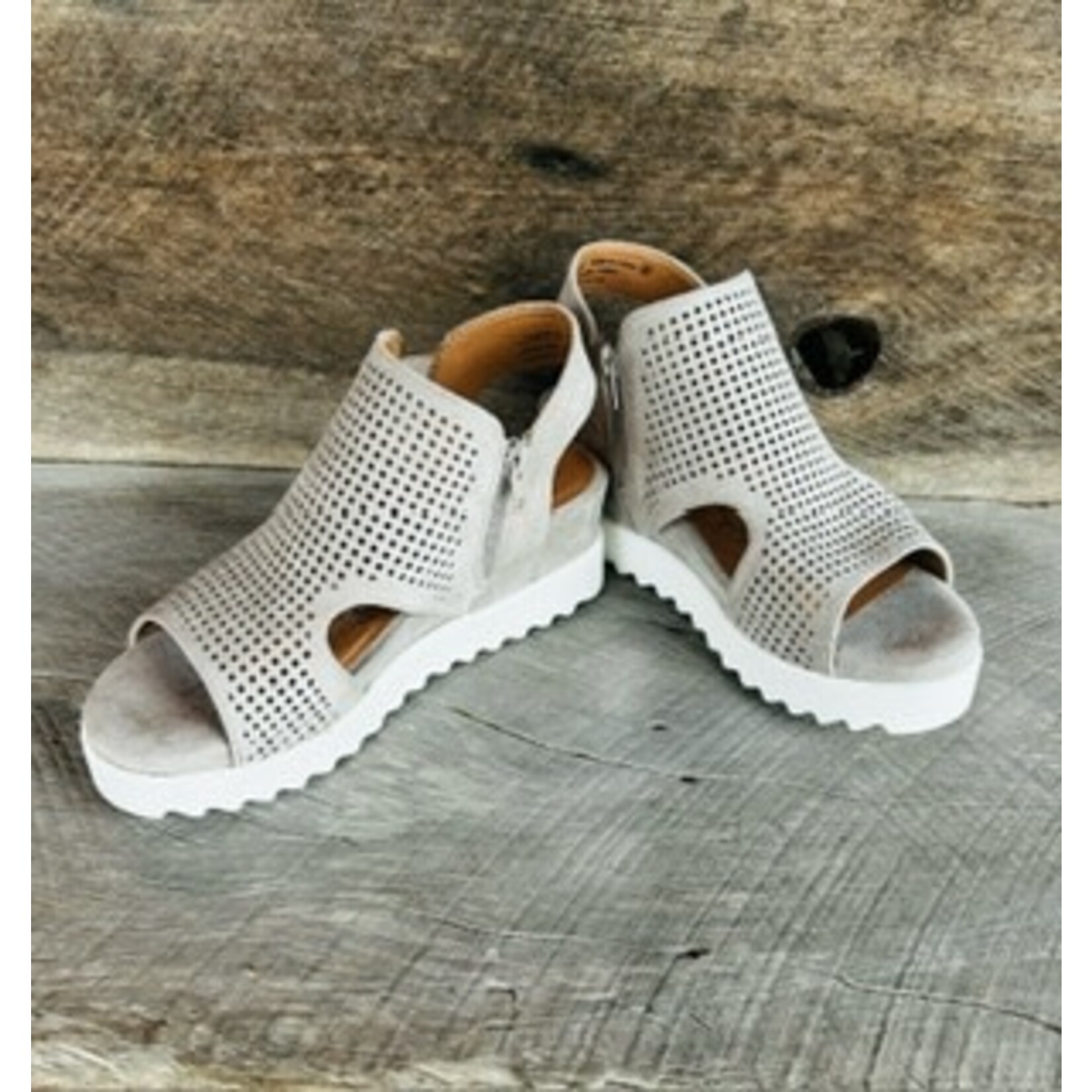 Very G Very G Amy Wedge Light Grey