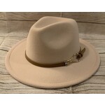 Jen & Co Jen & Co Leanna Metal Buckle Fedora Beige 2662