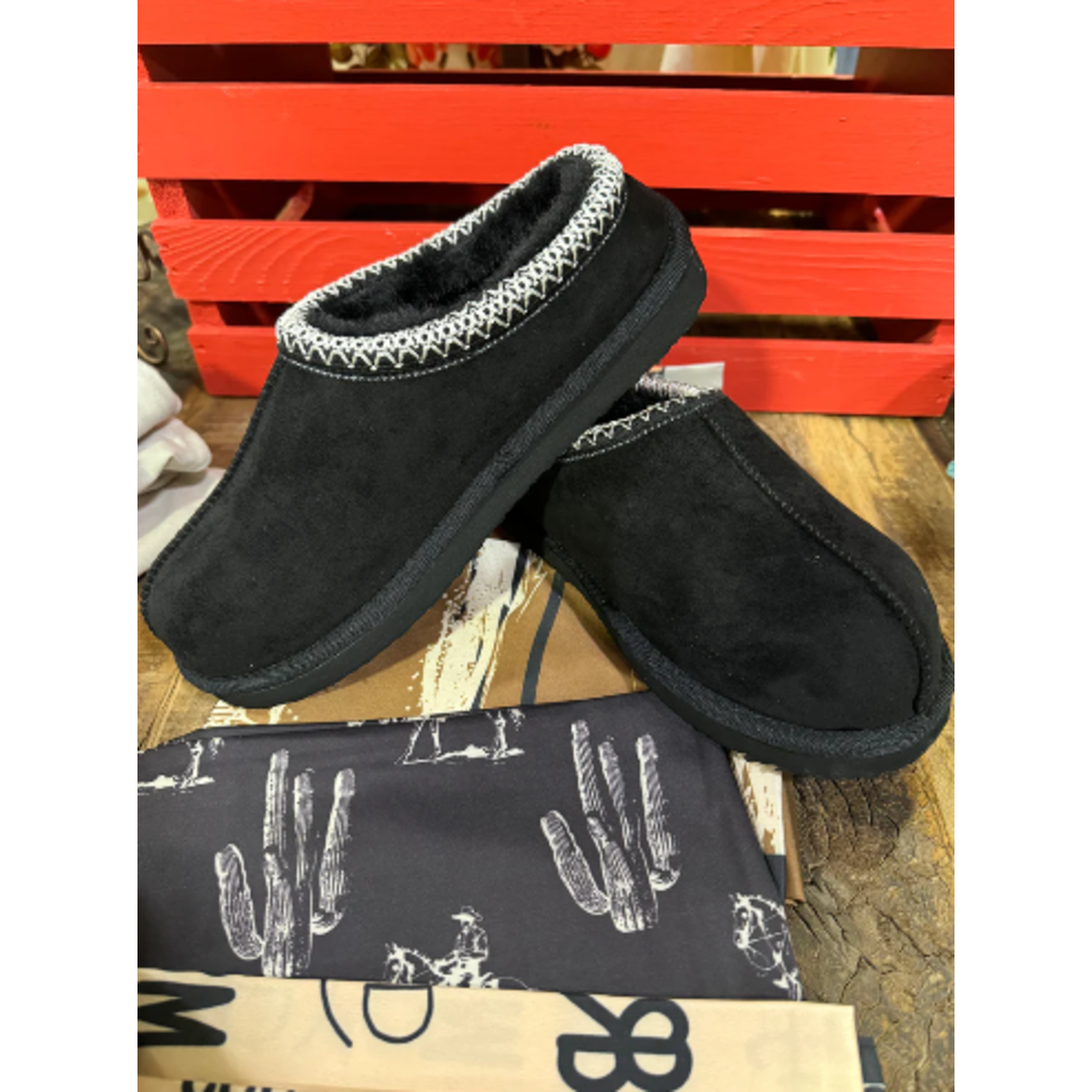 Very G Very G Sparks Clog Black Size 9