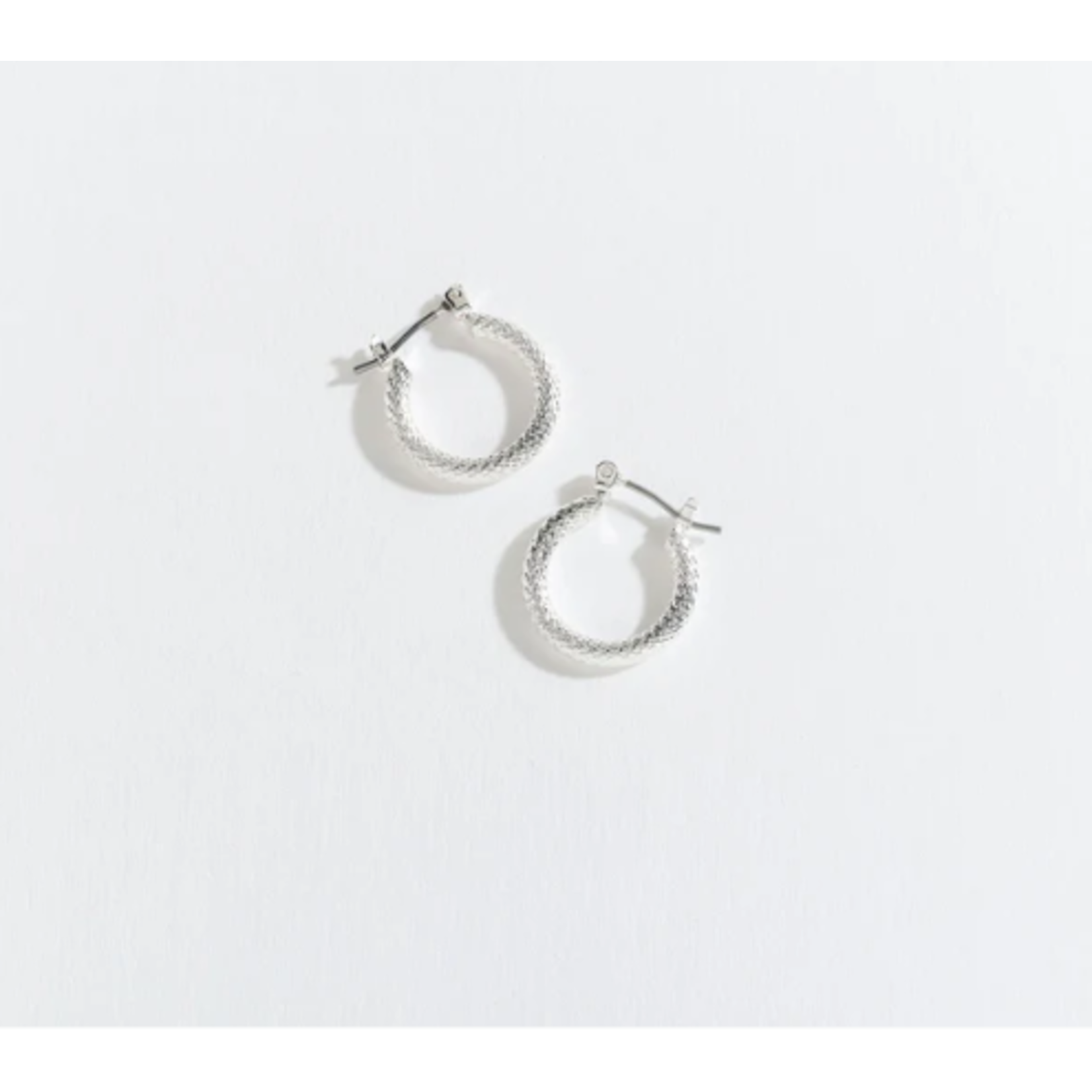 Howards Ear Sense Pattern Silver Hoop Earring