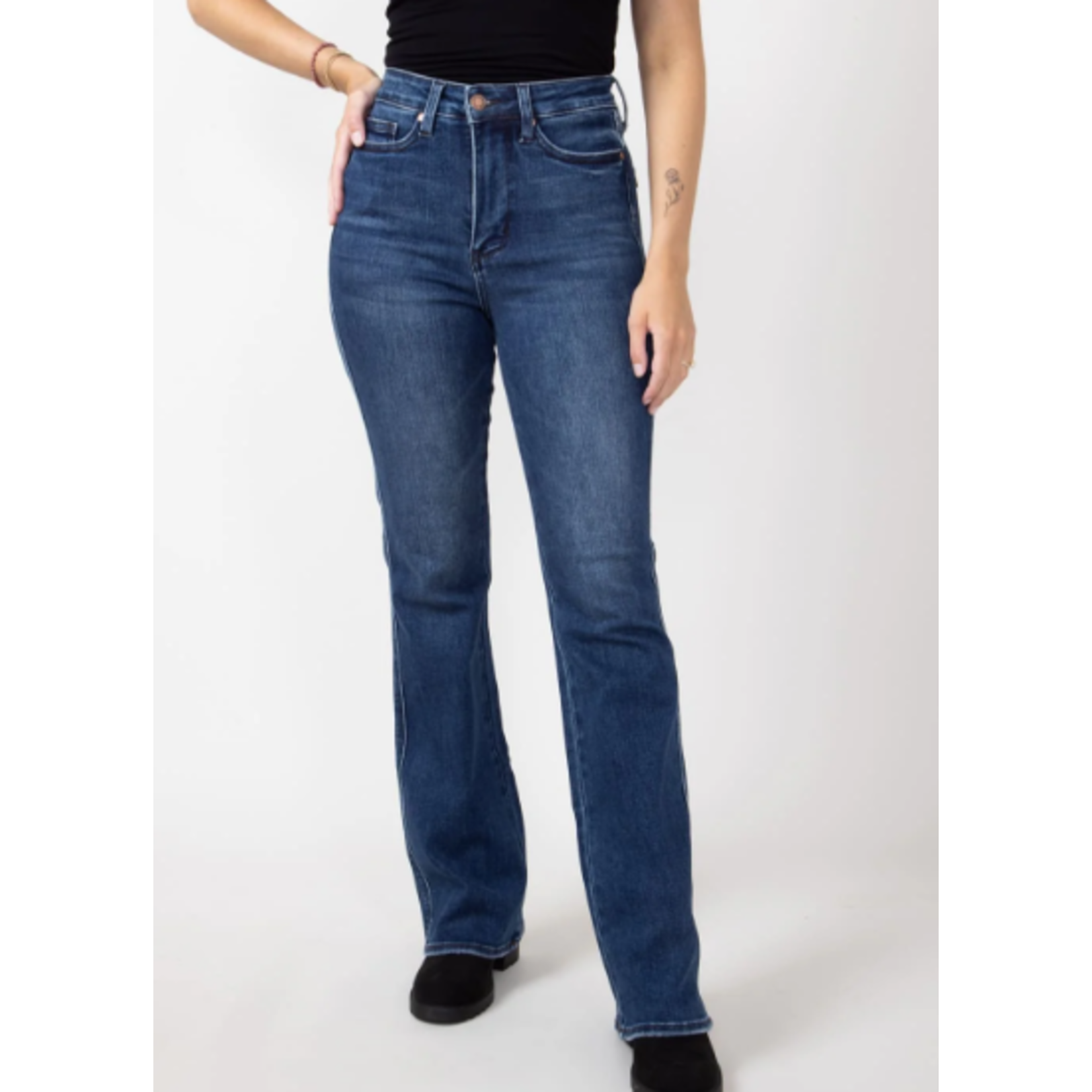 Judy Blue Judy Blue HW Tummy Control Back Pkt Embroidered Bootcut Short