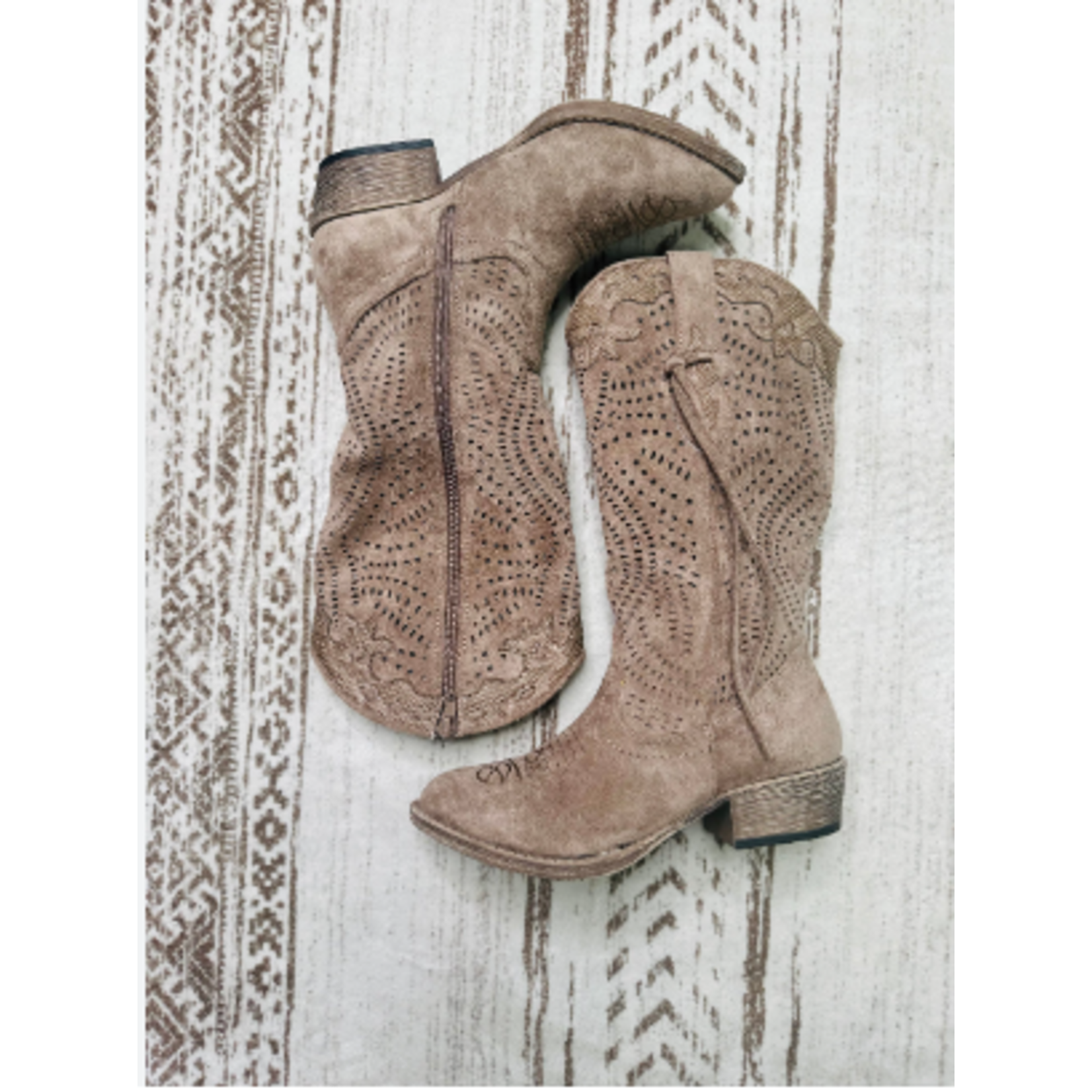 Very G Very G Rusty Cream Boot